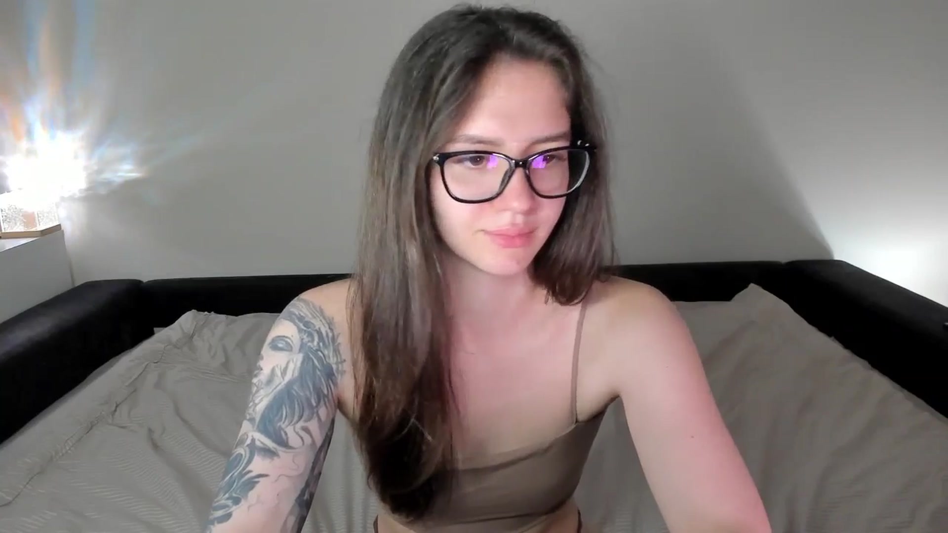 Gallery image thumbnail from sonia_moon's myfreecams stream on, 08/25/2025, 06:41 image 15 of 20