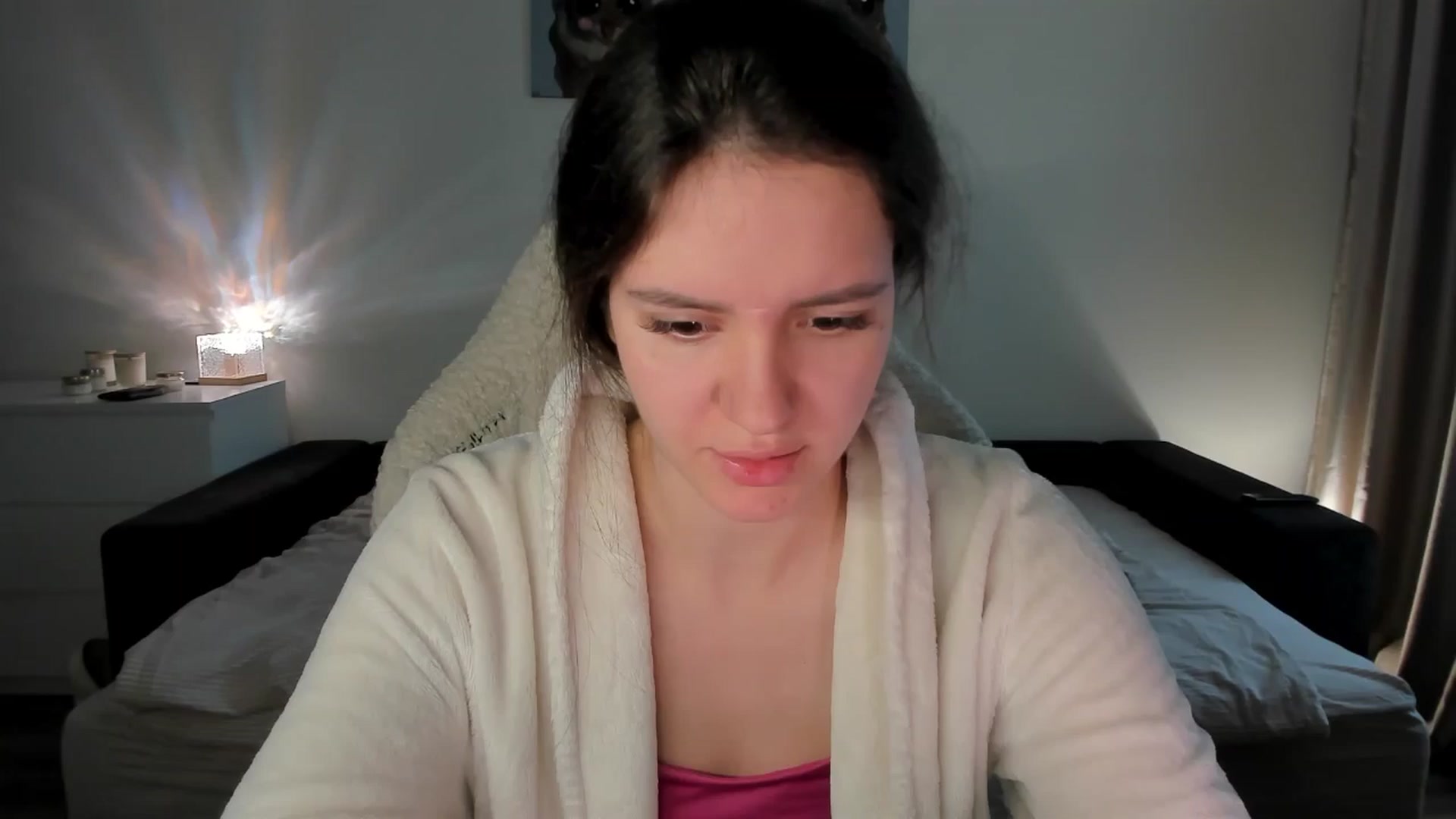 Gallery image thumbnail from sonia_moon's myfreecams stream on, 08/26/2025, 06:55 image 1 of 20