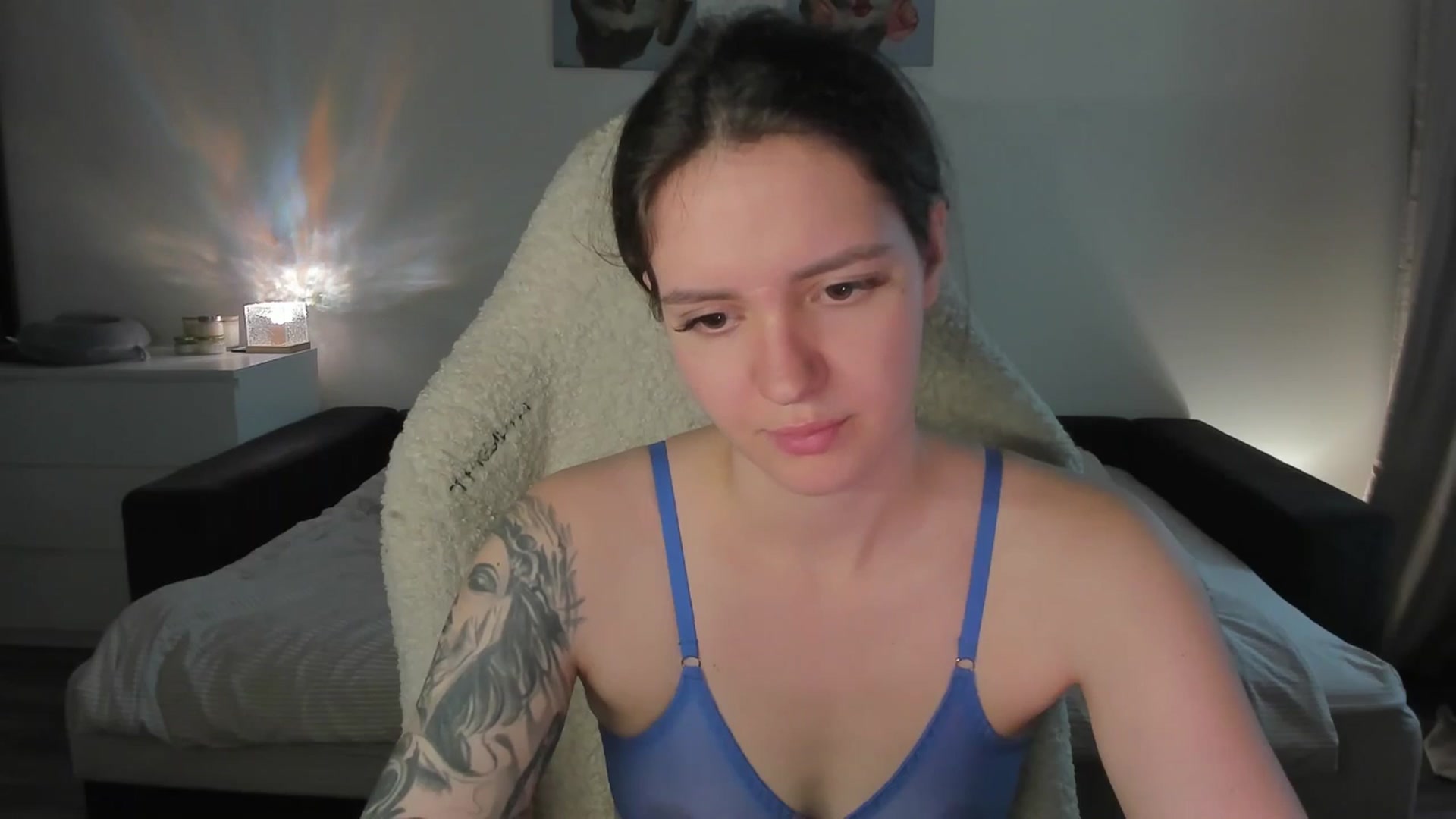 Gallery image thumbnail from sonia_moon's myfreecams stream on, 08/30/2025, 07:42 image 15 of 20