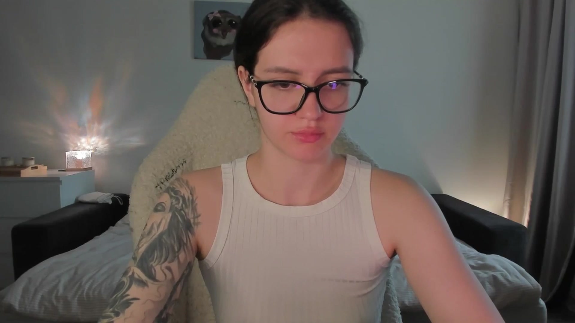 Gallery image thumbnail from sonia_moon's myfreecams stream on, 09/04/2025, 07:18 image 9 of 20