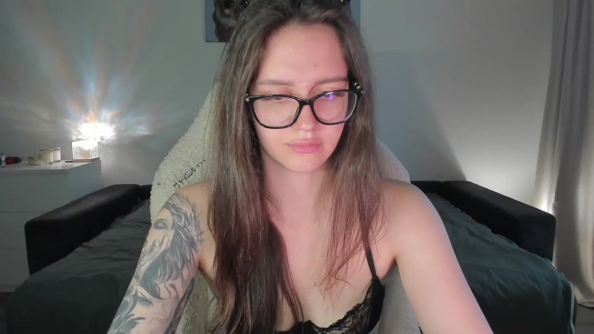 Gallery image thumbnail from sonia_moon's myfreecams stream on, 09/17/2025, 06:46 image 3 of 20