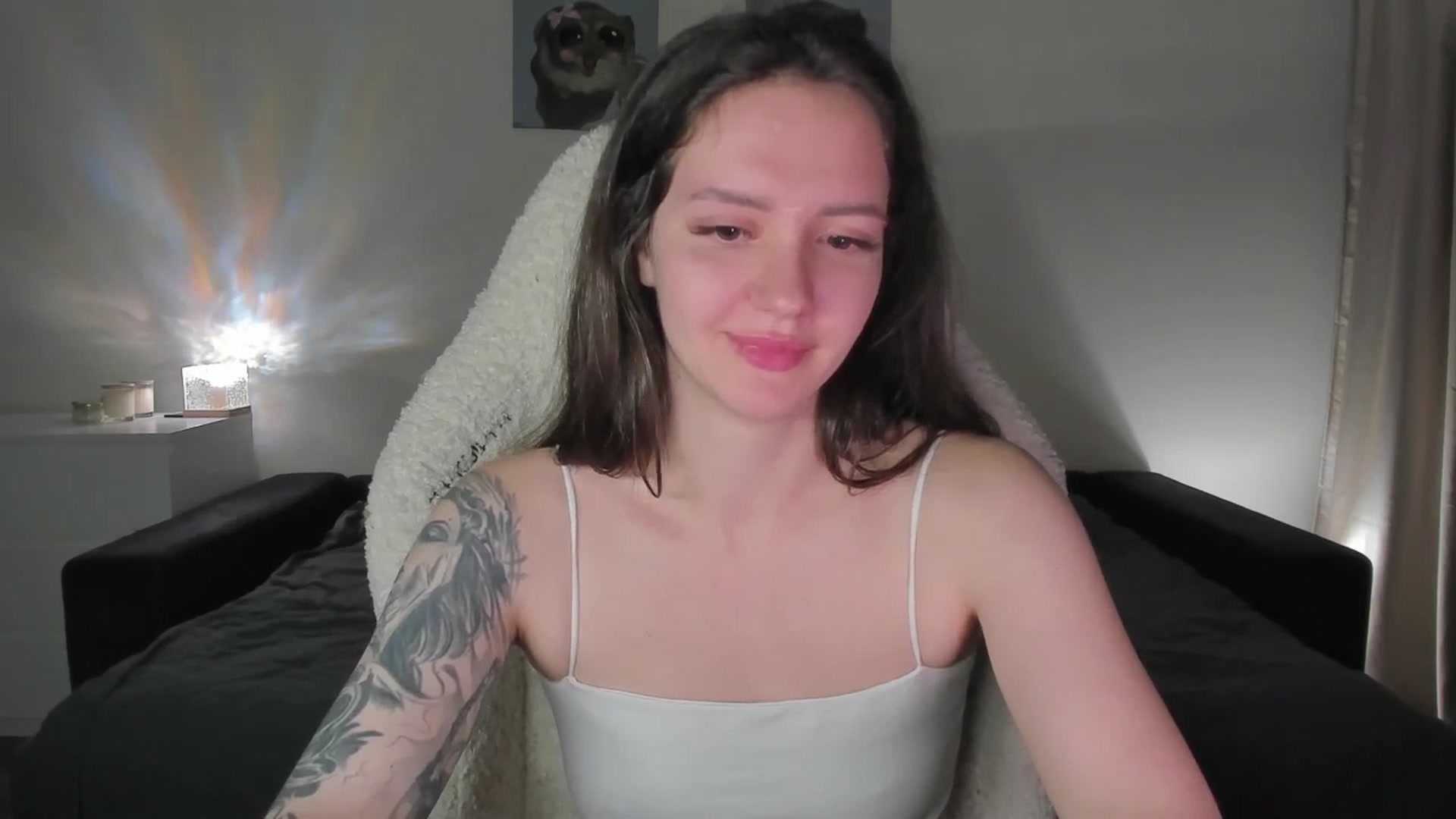 Gallery image thumbnail from sonia_moon's myfreecams stream on, 09/21/2025, 06:34 image 12 of 20