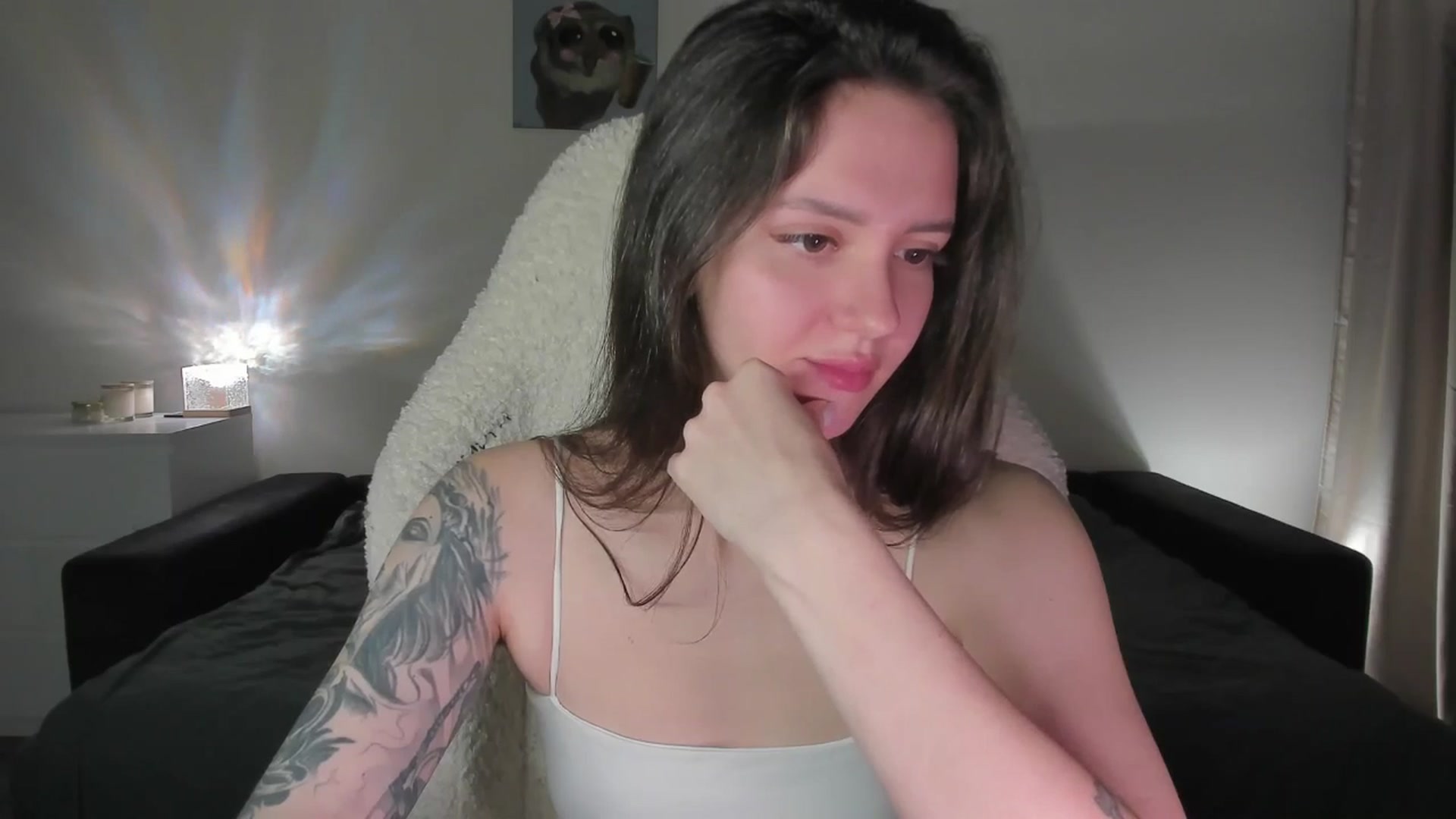 Gallery image thumbnail from sonia_moon's myfreecams stream on, 09/21/2025, 06:34 image 17 of 20