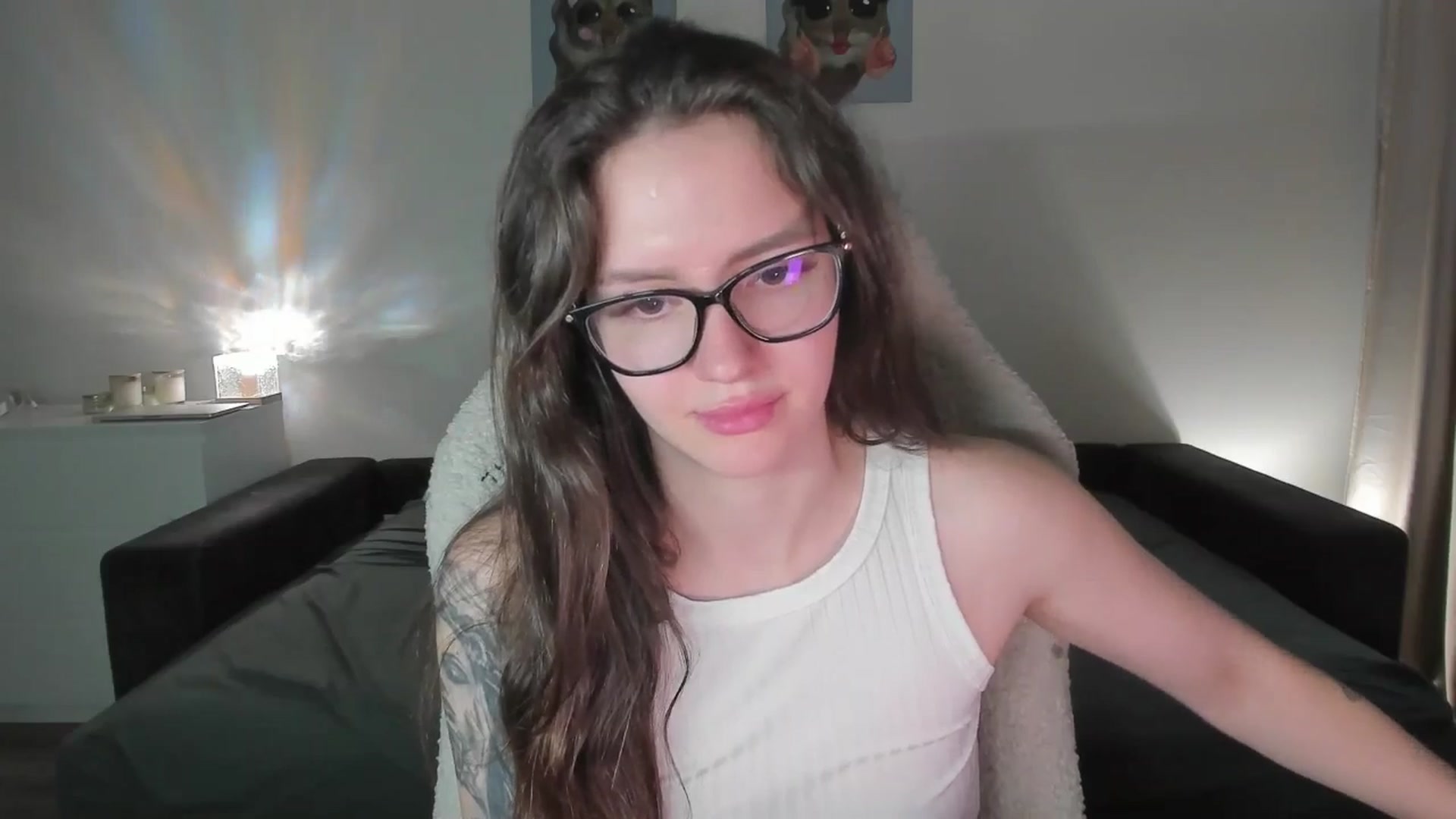 Gallery image thumbnail from sonia_moon's myfreecams stream on, 09/22/2025, 06:07 image 6 of 20