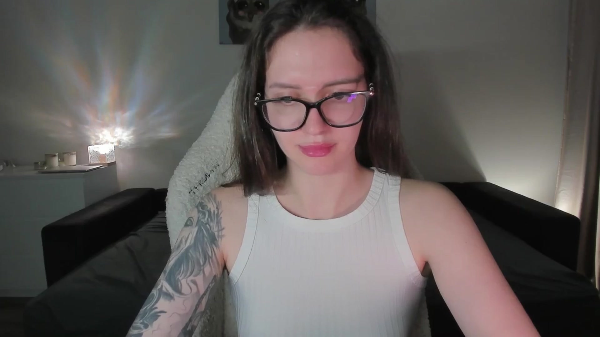 Gallery image thumbnail from sonia_moon's myfreecams stream on, 09/22/2025, 06:07 image 16 of 20