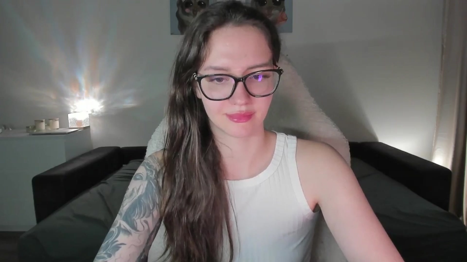 Gallery image thumbnail from sonia_moon's myfreecams stream on, 09/22/2025, 06:07 image 11 of 20
