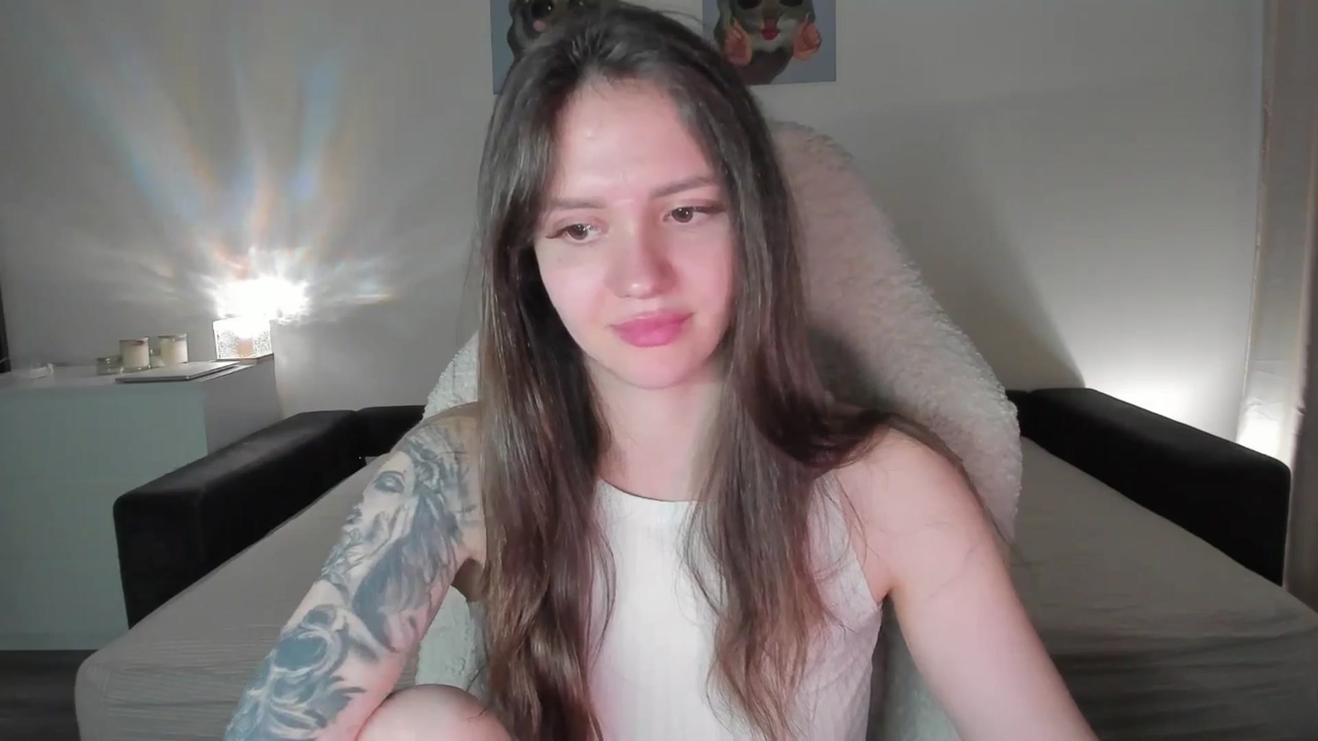 Gallery image thumbnail from sonia_moon's myfreecams stream on, 09/23/2025, 06:52 image 19 of 20