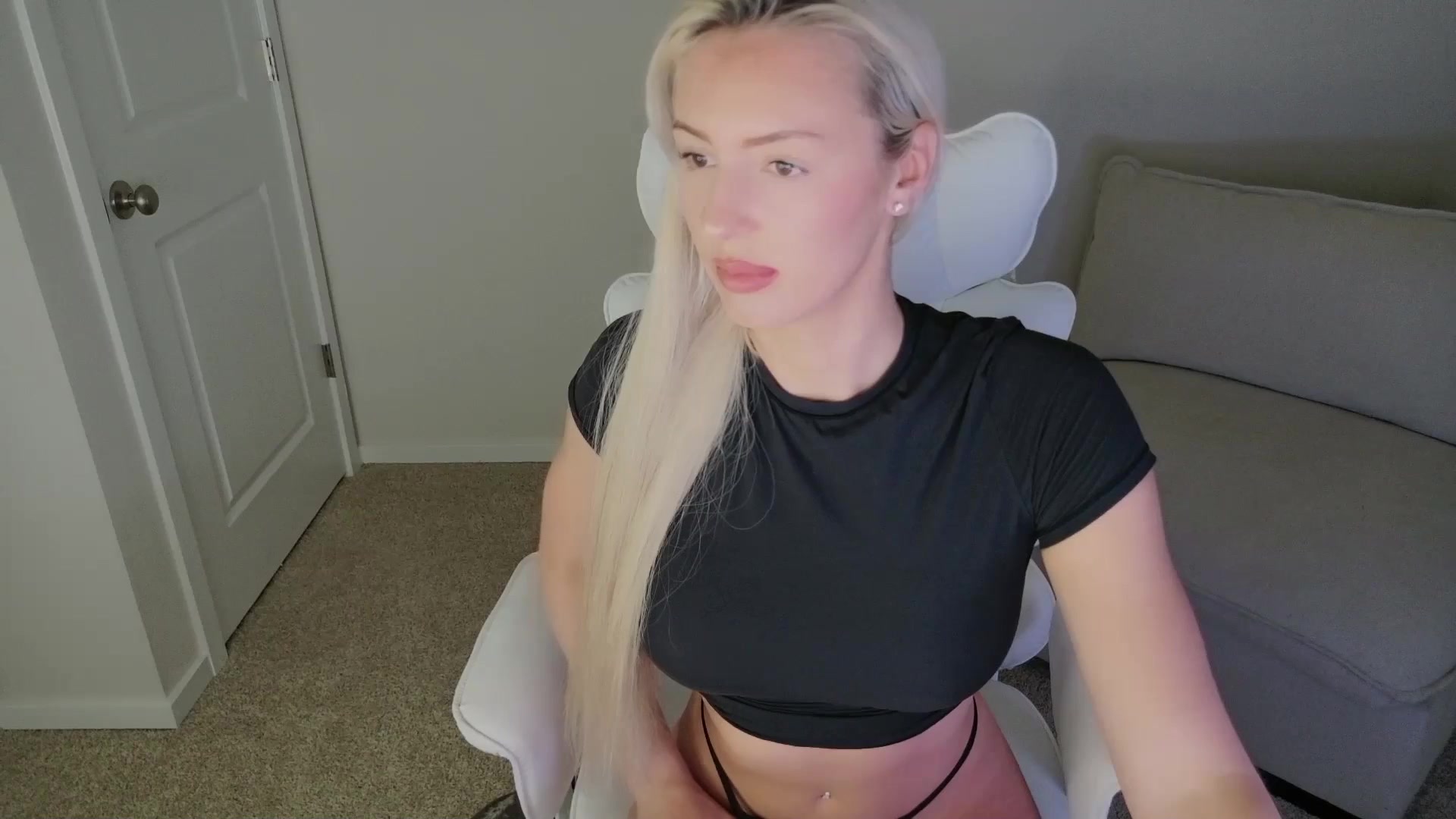 Gallery image thumbnail from sophiestaar's myfreecams stream on, 07/28/2025, 10:09 image 2 of 20