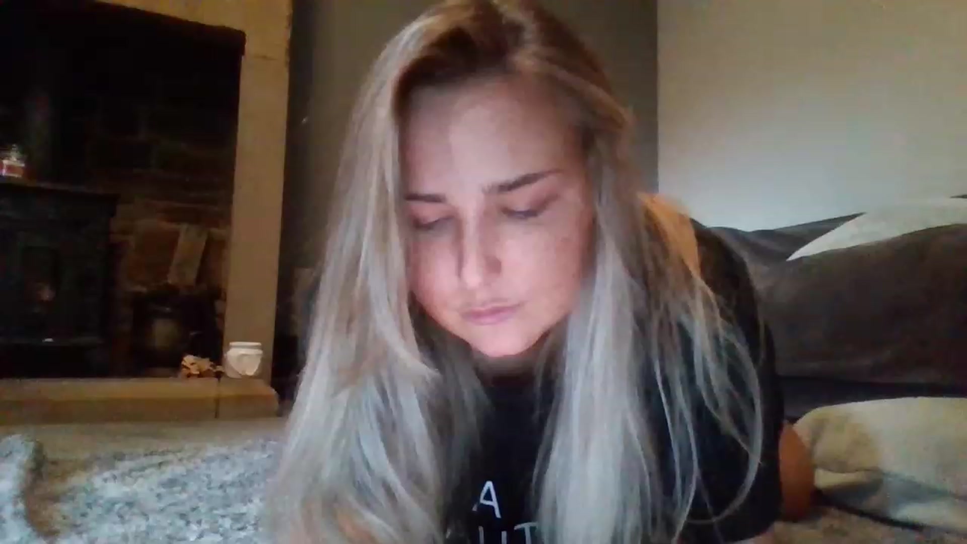 Gallery image thumbnail from sophxoxo1's myfreecams stream on, 07/11/2023, 15:13 image 19 of 20