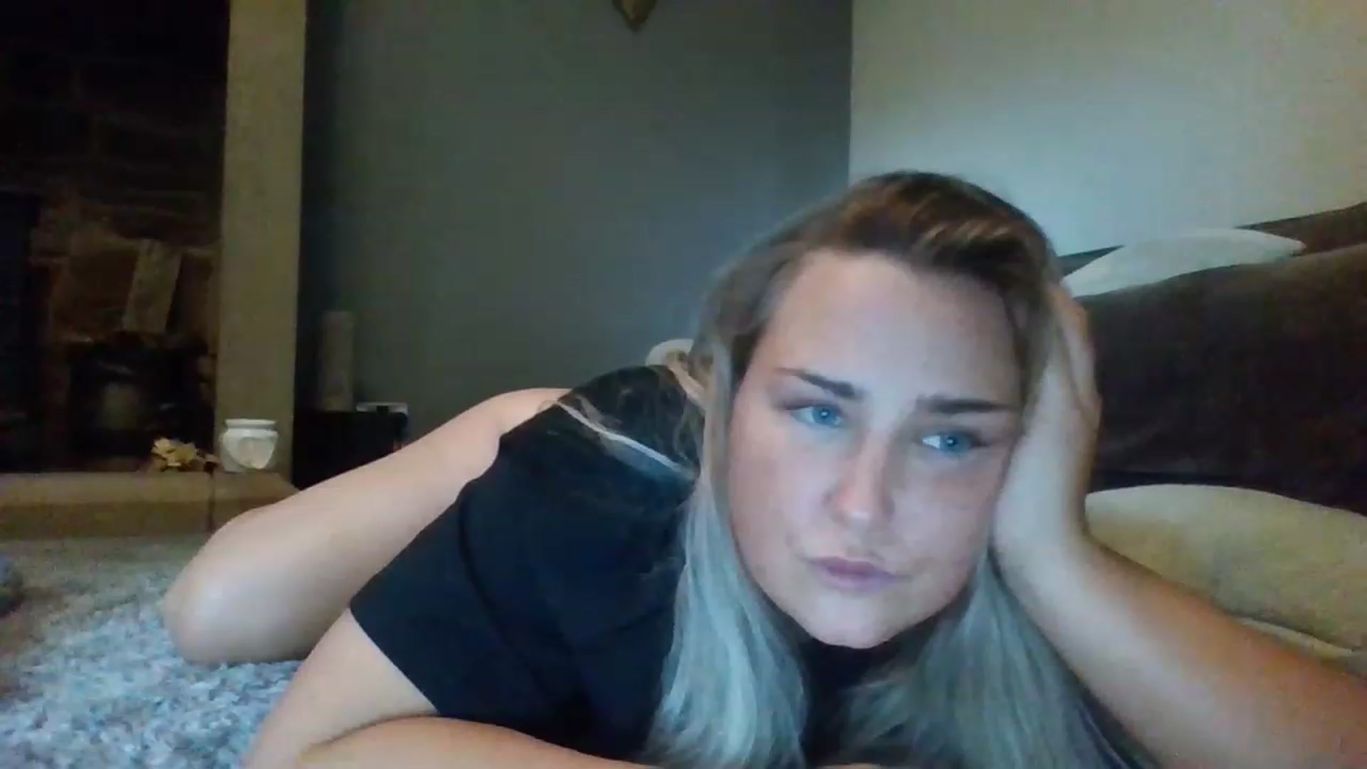 Gallery image thumbnail from sophxoxo1's myfreecams stream on, 07/11/2023, 15:13 image 11 of 20