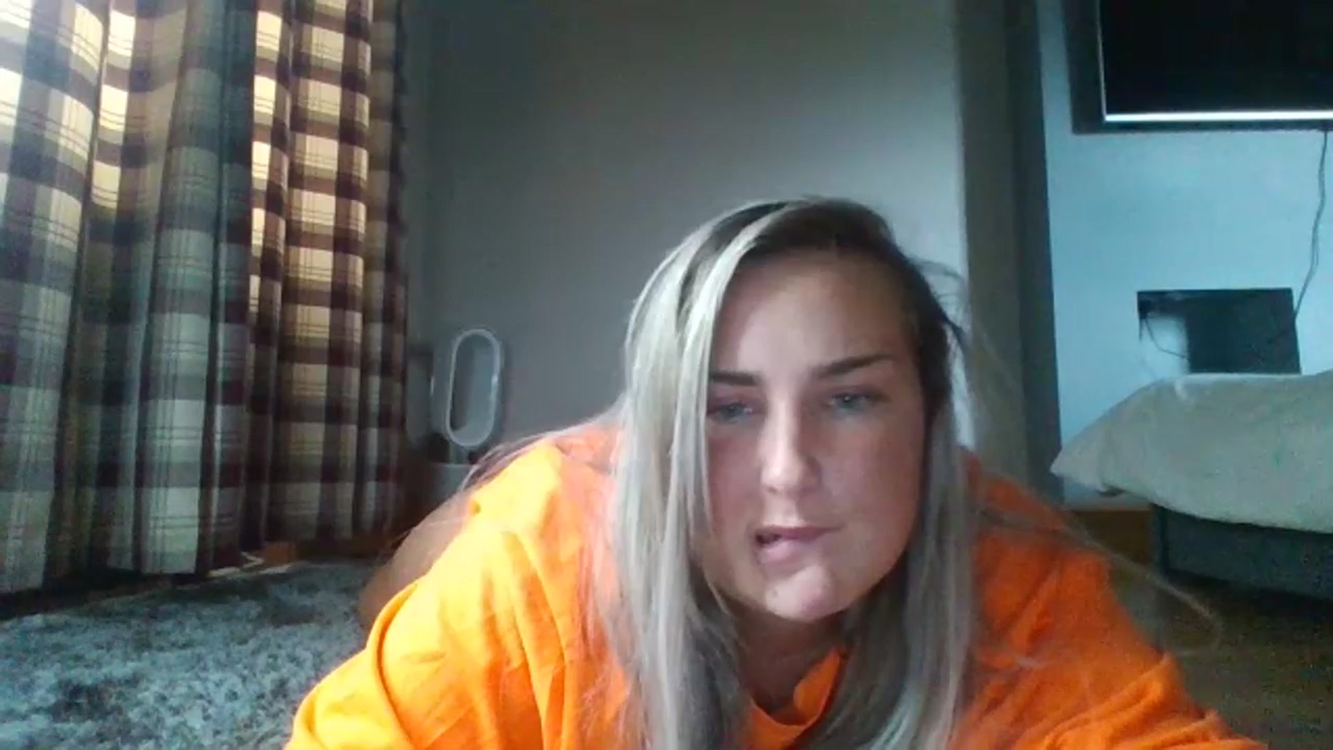 Gallery image thumbnail from sophxoxo1's myfreecams stream on, 07/21/2023, 14:36 image 5 of 20
