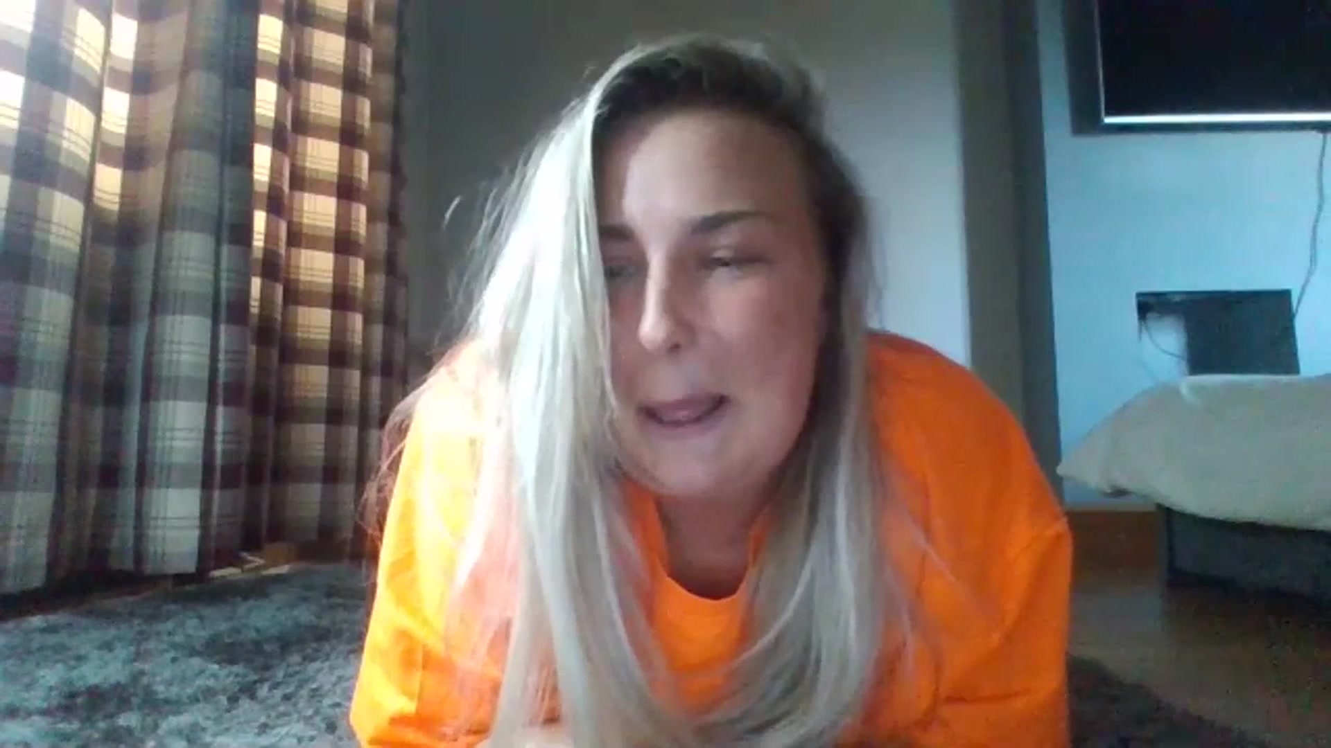 Gallery image thumbnail from sophxoxo1's myfreecams stream on, 07/21/2023, 14:36 image 19 of 20