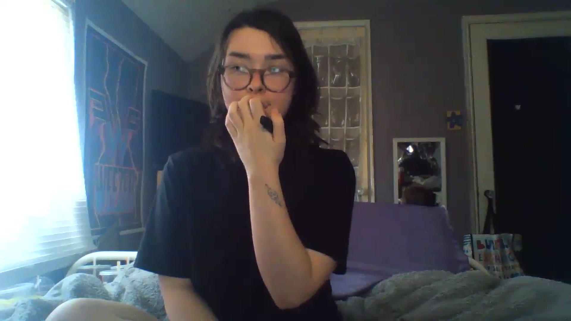 Gallery image thumbnail from soursou's myfreecams stream on, 02/14/2024, 19:26 image 13 of 20