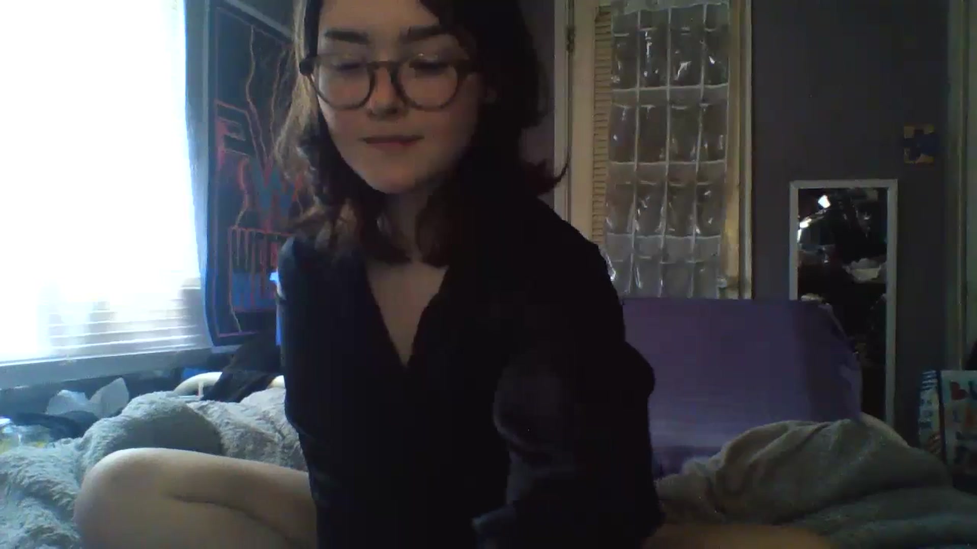 Gallery image thumbnail from soursou's myfreecams stream on, 02/19/2024, 17:38 image 9 of 20