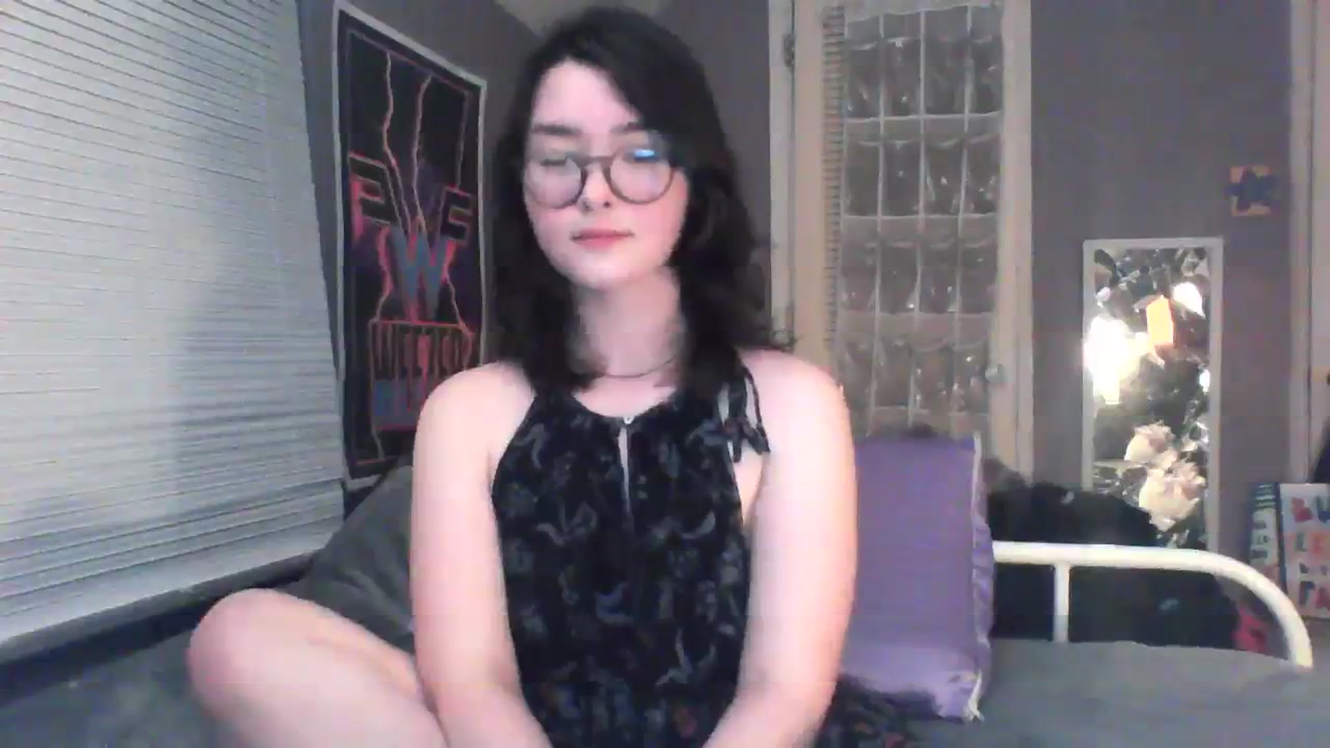 Gallery image thumbnail from soursou's myfreecams stream on, 03/11/2024, 02:55 image 3 of 20