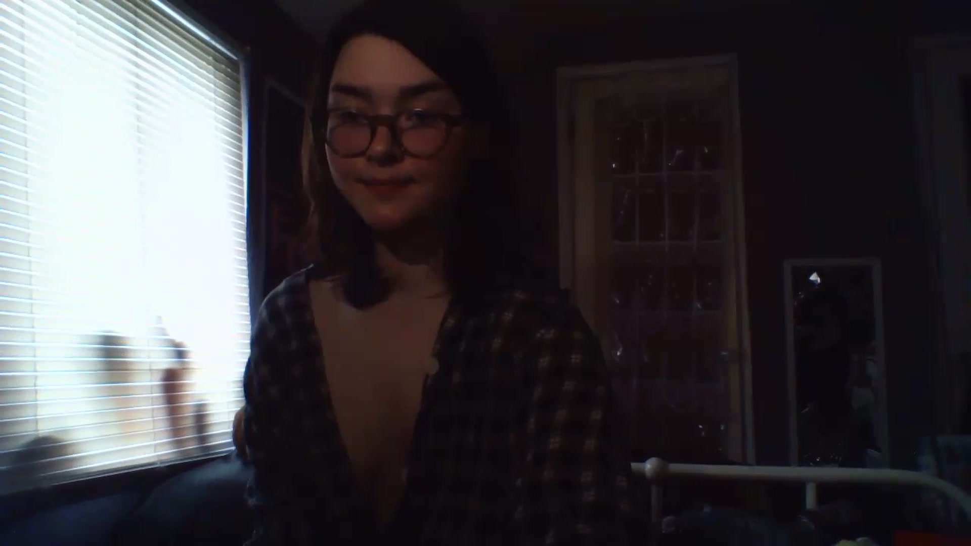 Gallery image thumbnail from soursou's myfreecams stream on, 03/20/2024, 15:28 image 18 of 20