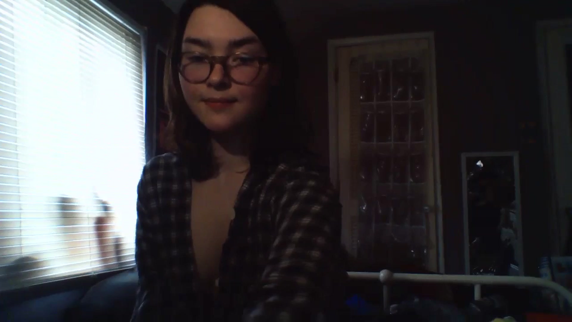 Gallery image thumbnail from soursou's myfreecams stream on, 03/20/2024, 15:28 image 11 of 20