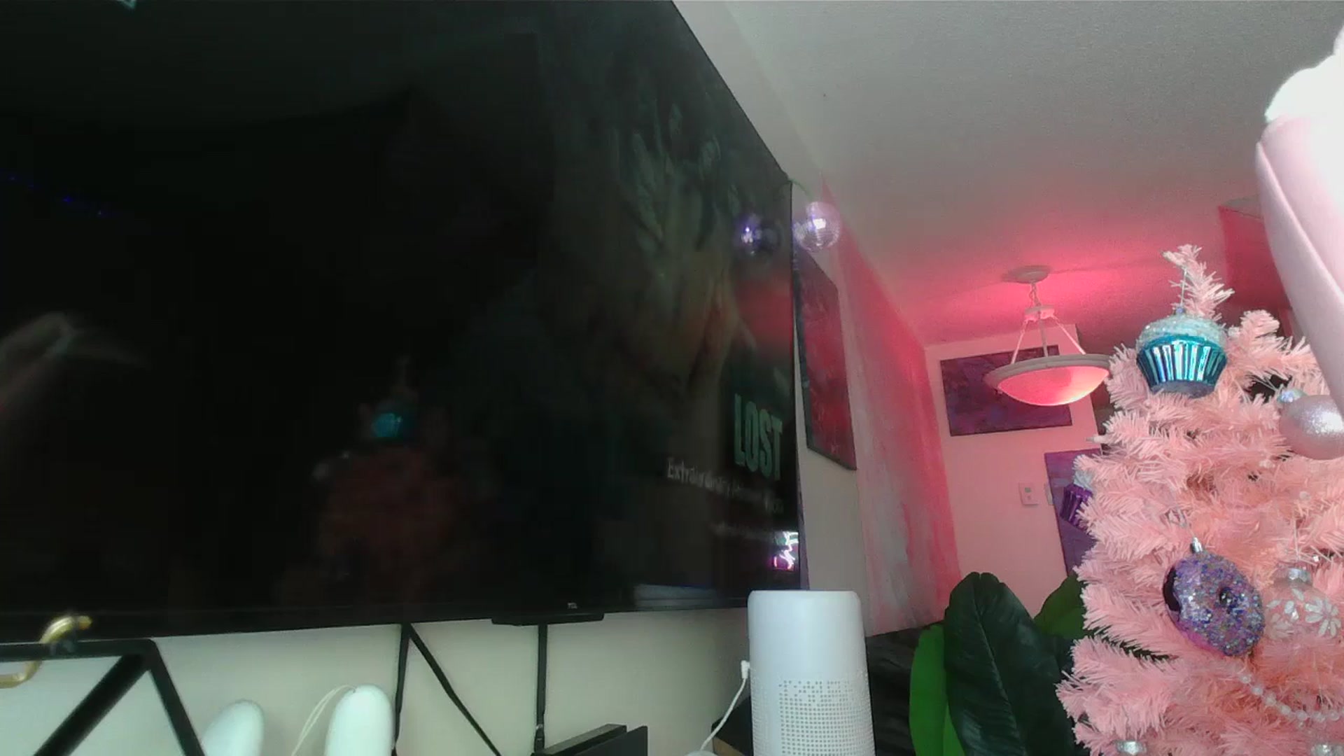 Gallery image thumbnail from sp1tpuppehh's myfreecams stream on, 12/25/2024, 21:02 image 15 of 20
