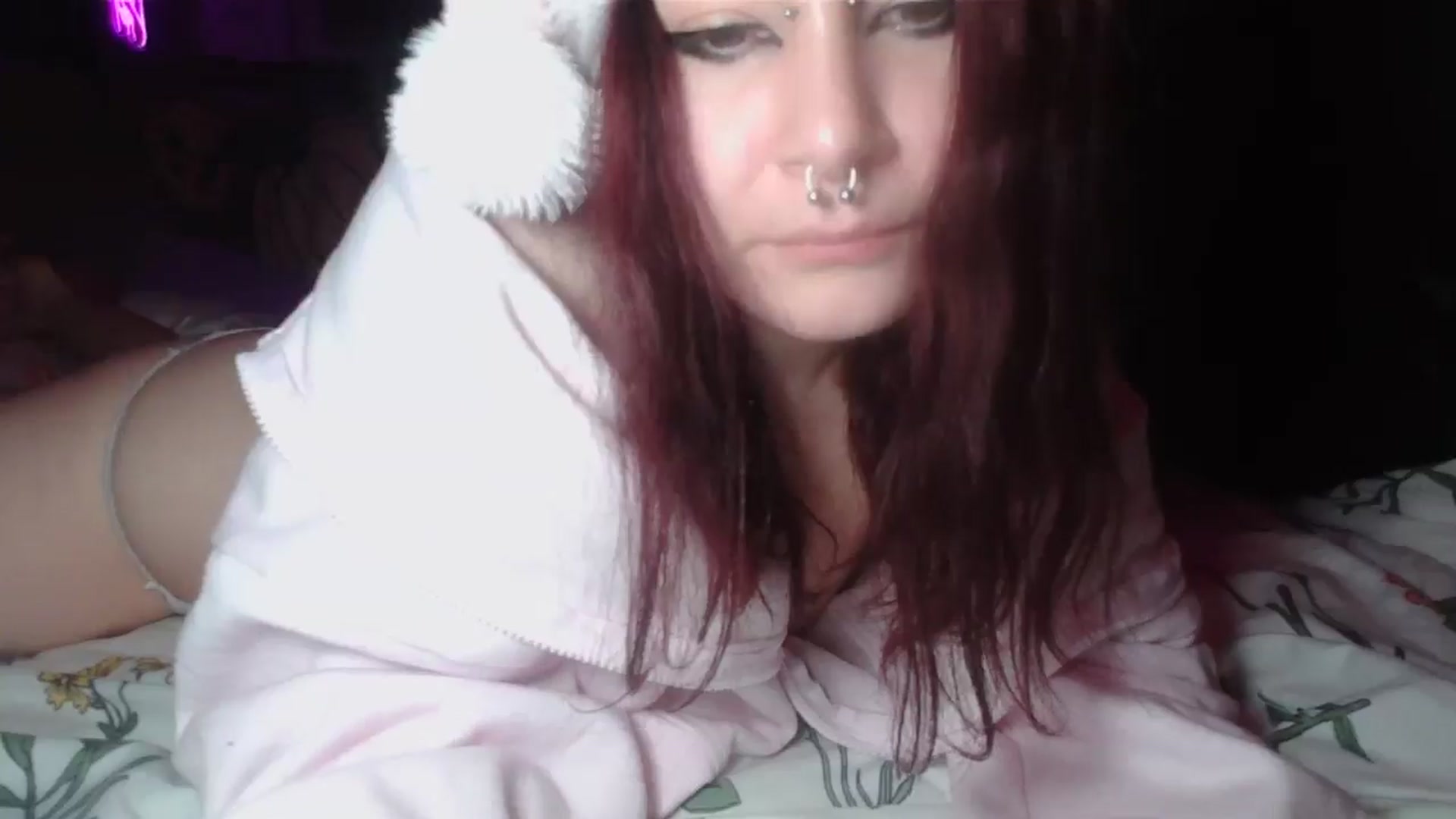 Gallery image thumbnail from sp1tpuppehh's myfreecams stream on, 12/26/2024, 02:12 image 11 of 20