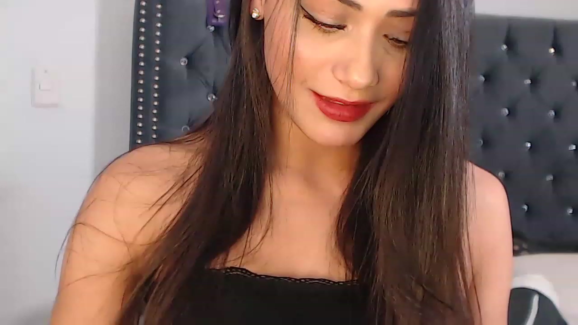 Gallery image thumbnail from spicygoddess's myfreecams stream on, 01/25/2023, 17:56 image 5 of 20