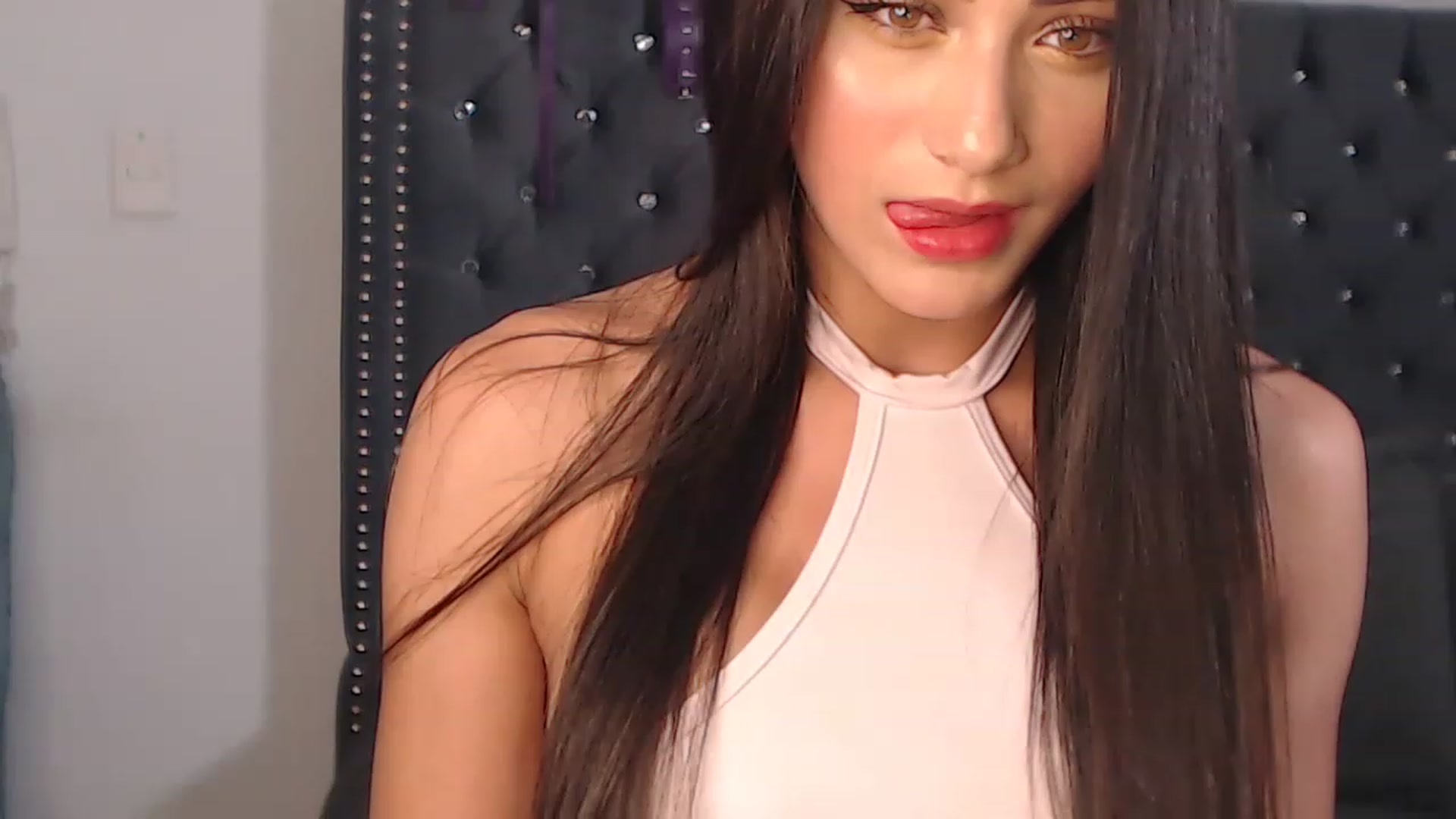 Gallery image thumbnail from spicygoddess's myfreecams stream on, 06/01/2023, 19:16 image 11 of 20