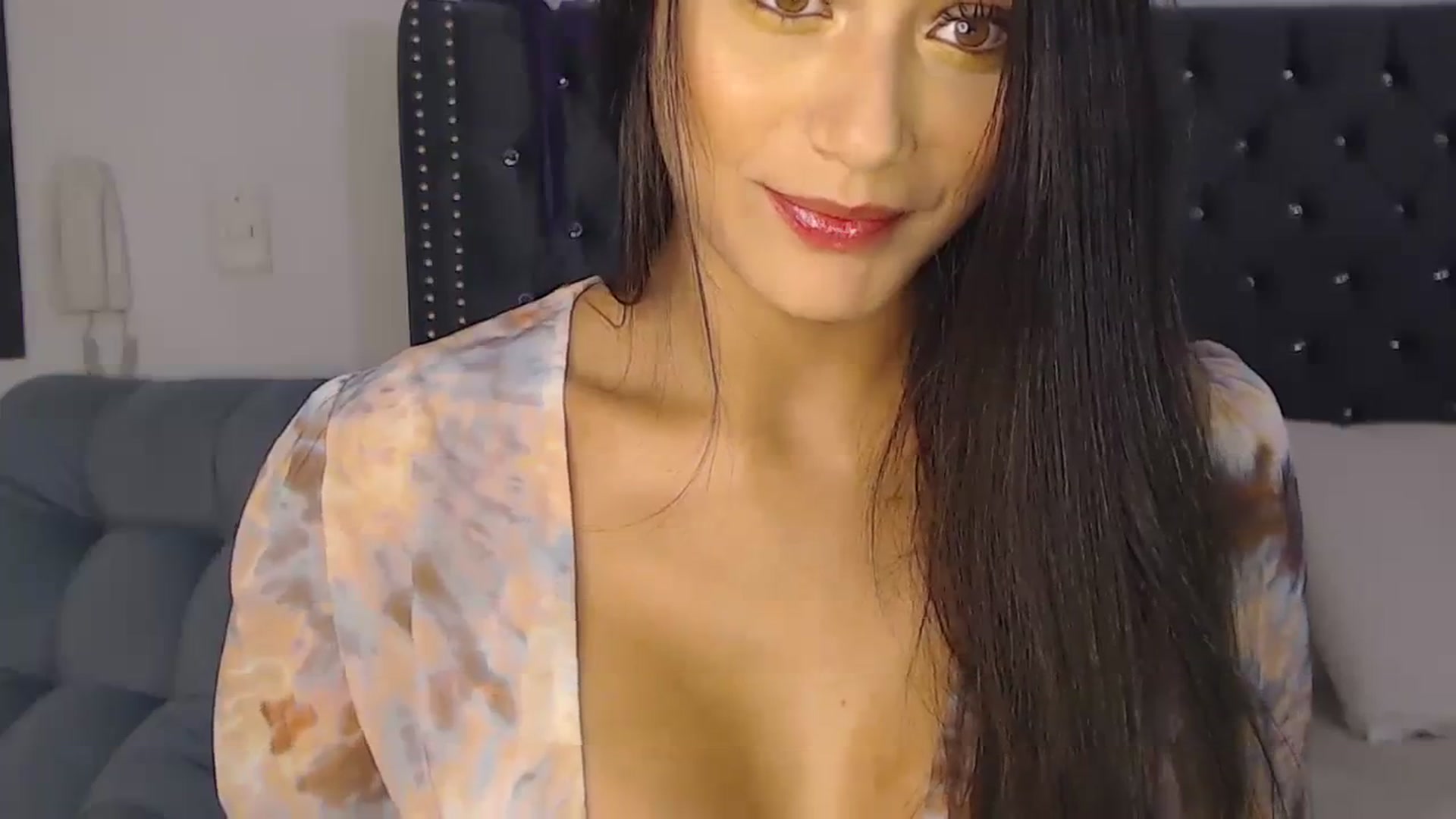 Gallery image thumbnail from spicygoddess's myfreecams stream on, 08/31/2023, 18:10 image 3 of 20