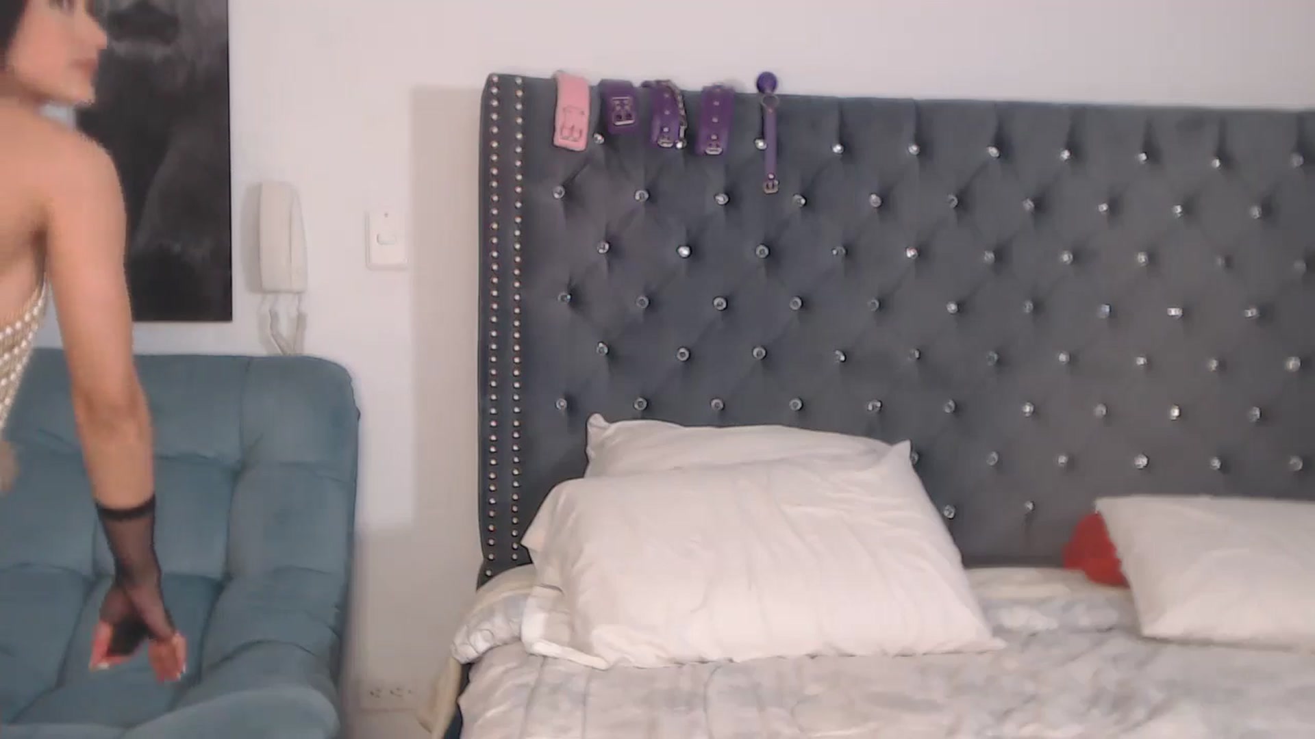 Gallery image thumbnail from spicygoddess's myfreecams stream on, 05/08/2024, 18:15 image 13 of 20