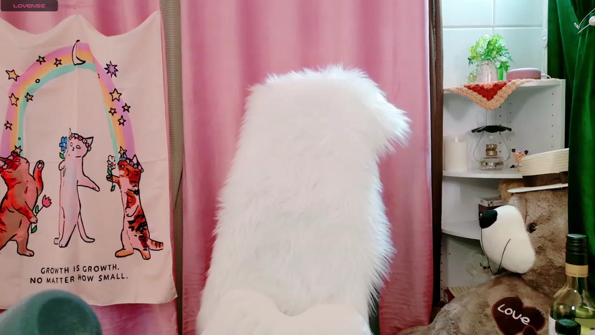 Gallery image thumbnail from spidermeow's myfreecams stream on, 09/03/2023, 06:28 image 20 of 20