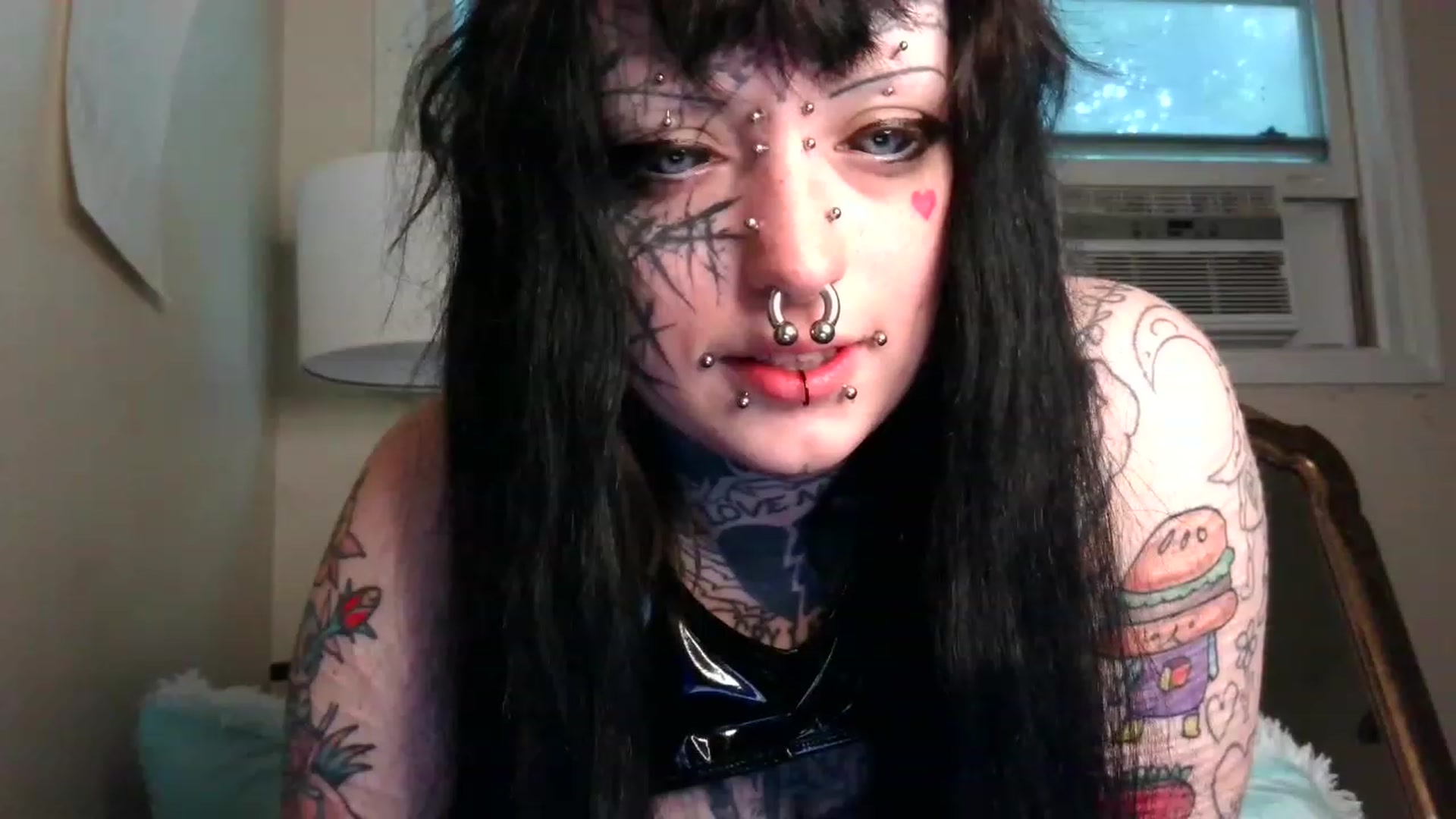 Gallery image thumbnail from spookibeans's myfreecams stream on, 06/18/2023, 13:27 image 11 of 20