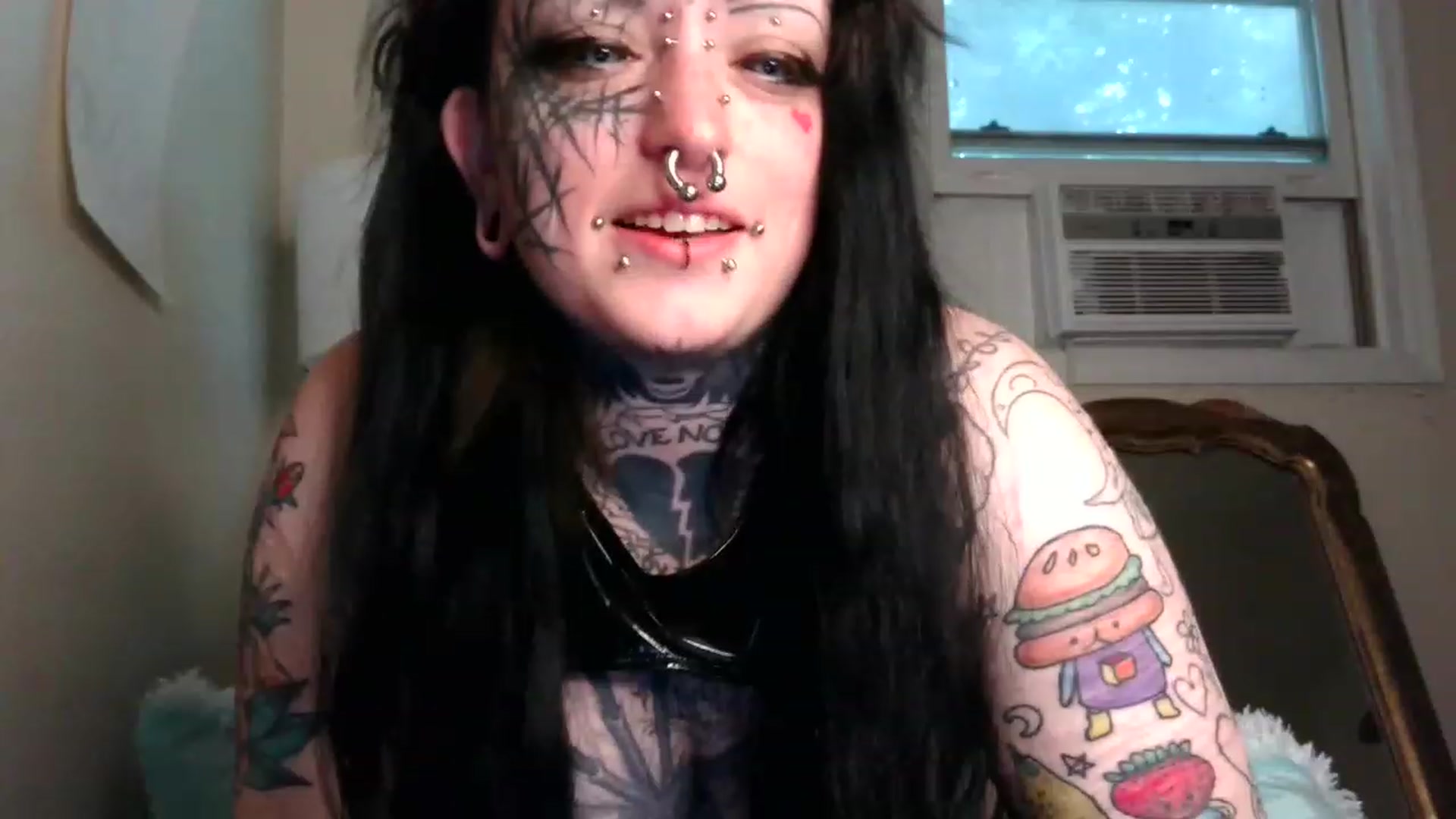 Gallery image thumbnail from spookibeans's myfreecams stream on, 06/18/2023, 13:27 image 16 of 20