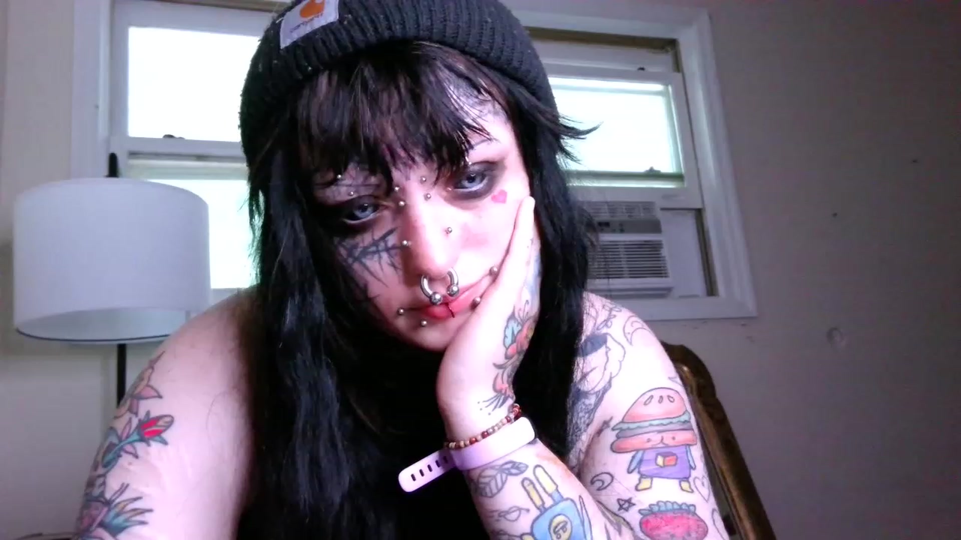 Gallery image thumbnail from spookibeans's myfreecams stream on, 06/25/2023, 14:20 image 16 of 20