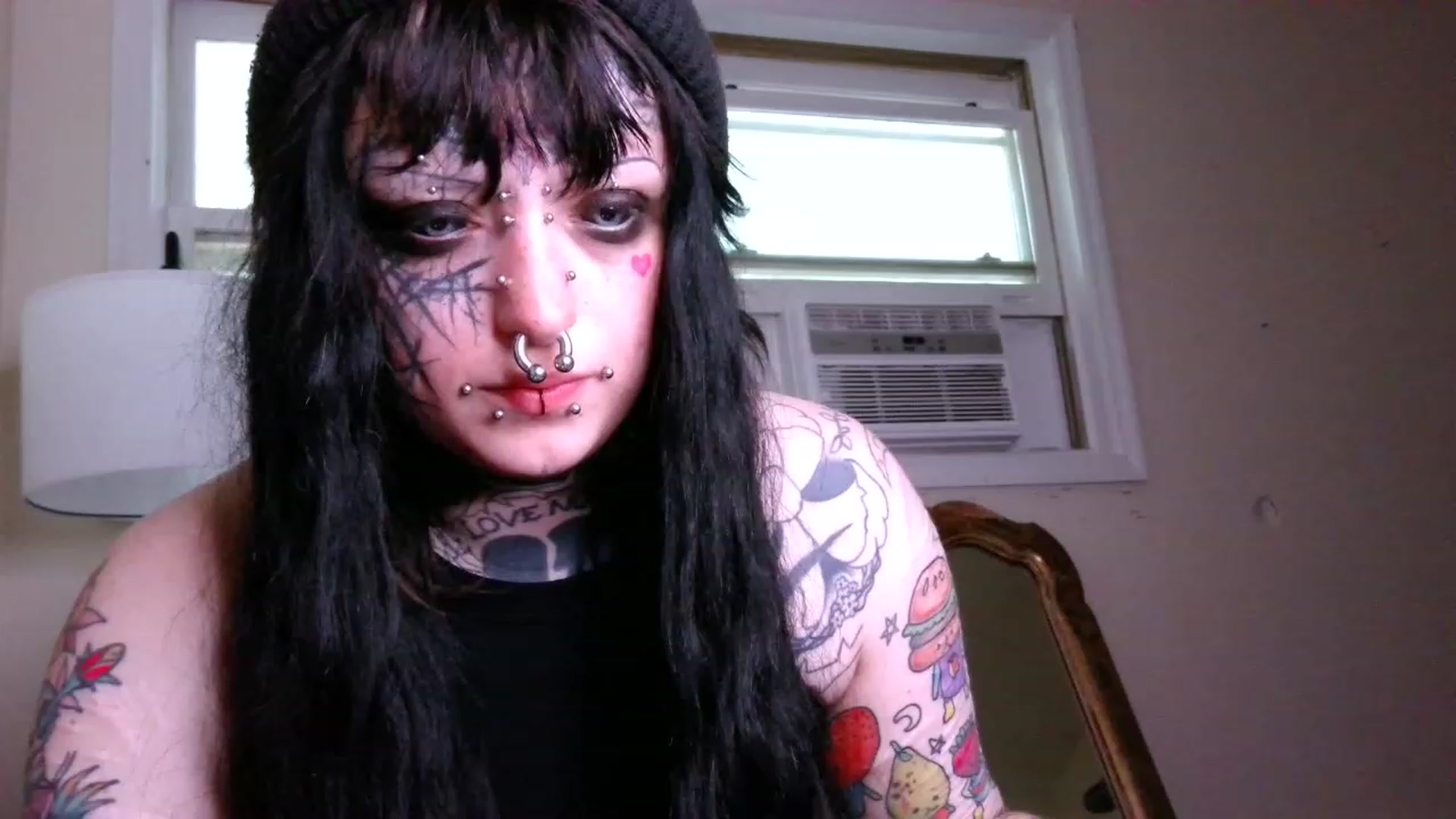 Gallery image thumbnail from spookibeans's myfreecams stream on, 06/25/2023, 14:20 image 18 of 20