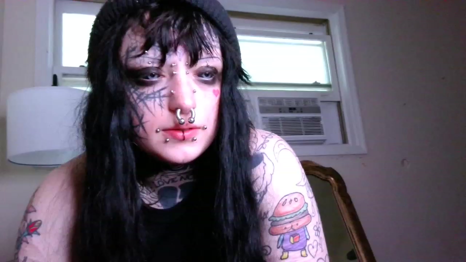 Gallery image thumbnail from spookibeans's myfreecams stream on, 06/25/2023, 14:20 image 13 of 20