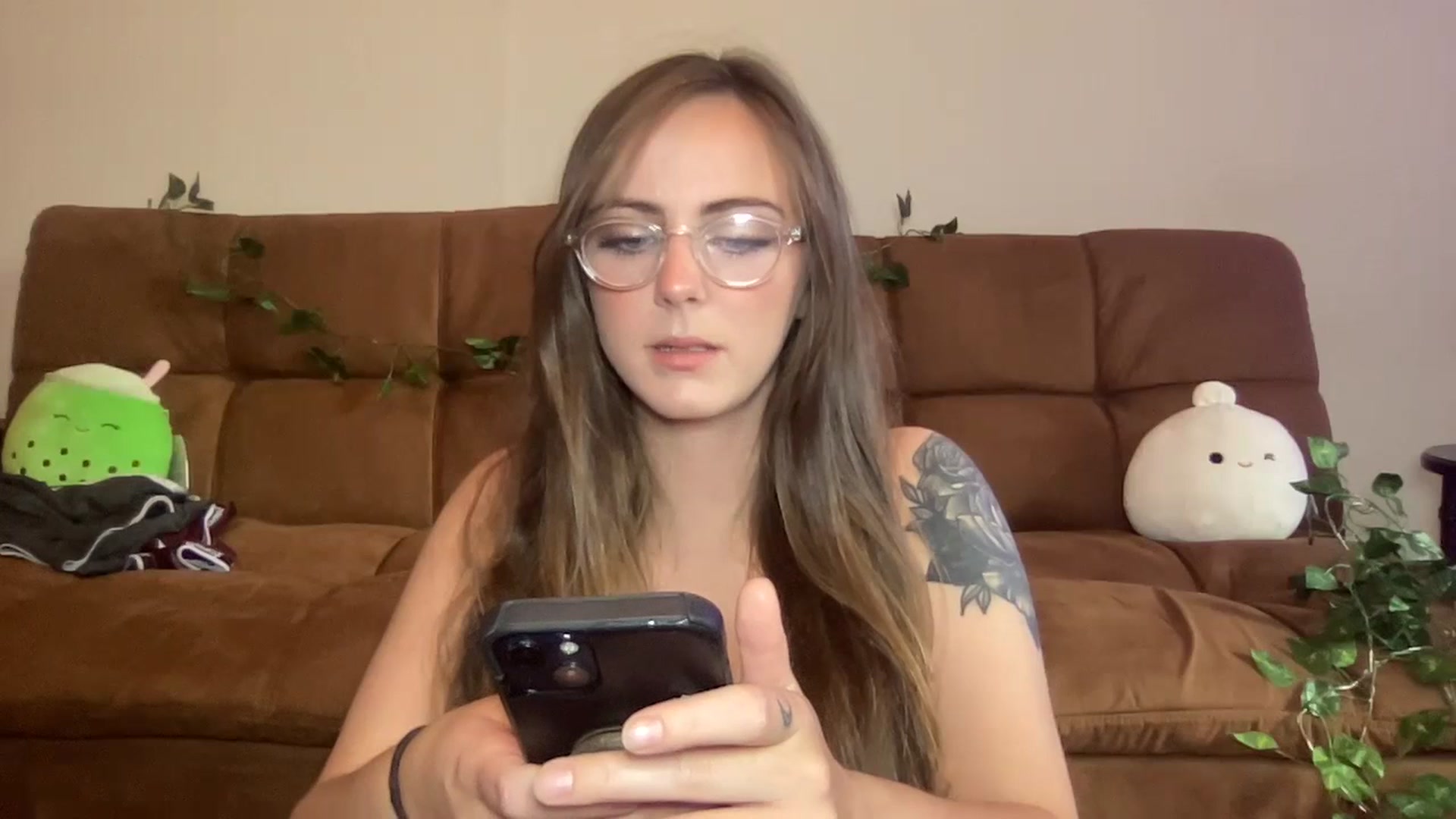 Gallery image thumbnail from spookyhazelxx's myfreecams stream on, 07/02/2023, 18:18 image 14 of 20