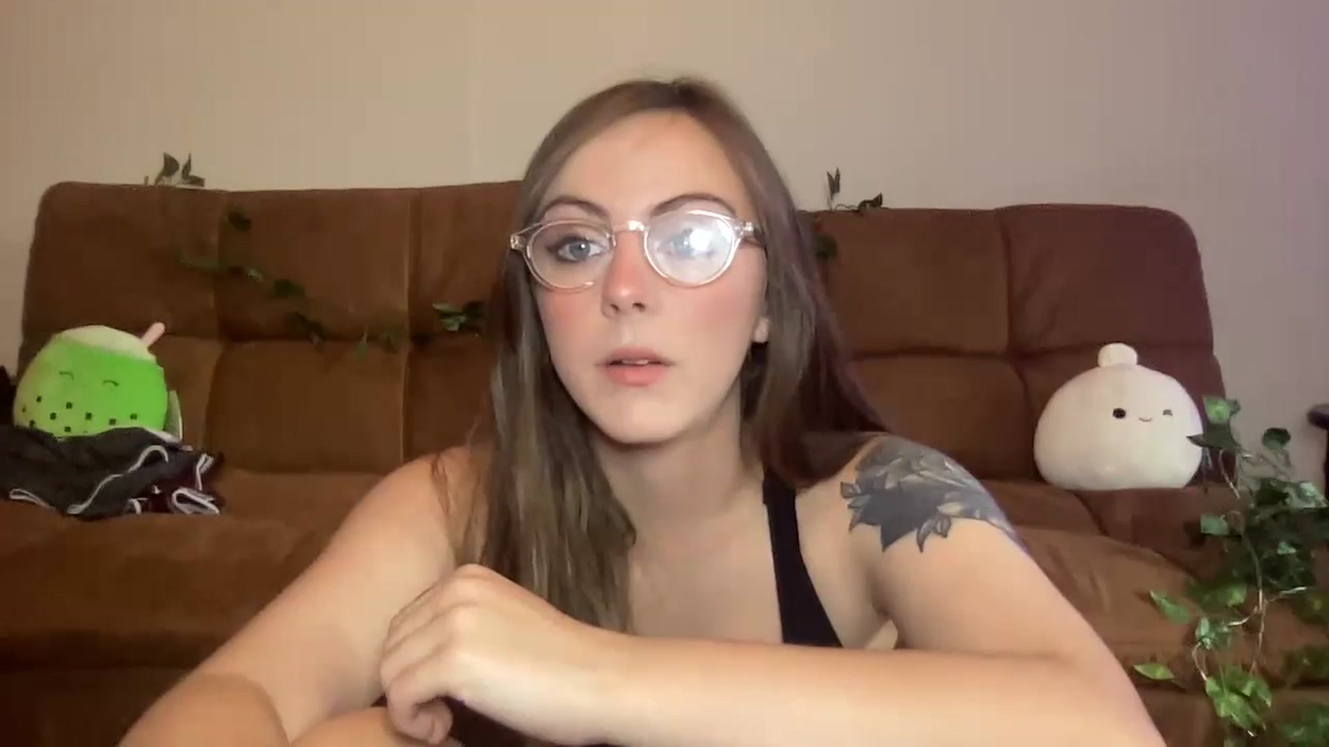 Gallery image thumbnail from spookyhazelxx's myfreecams stream on, 07/02/2023, 18:18 image 19 of 20