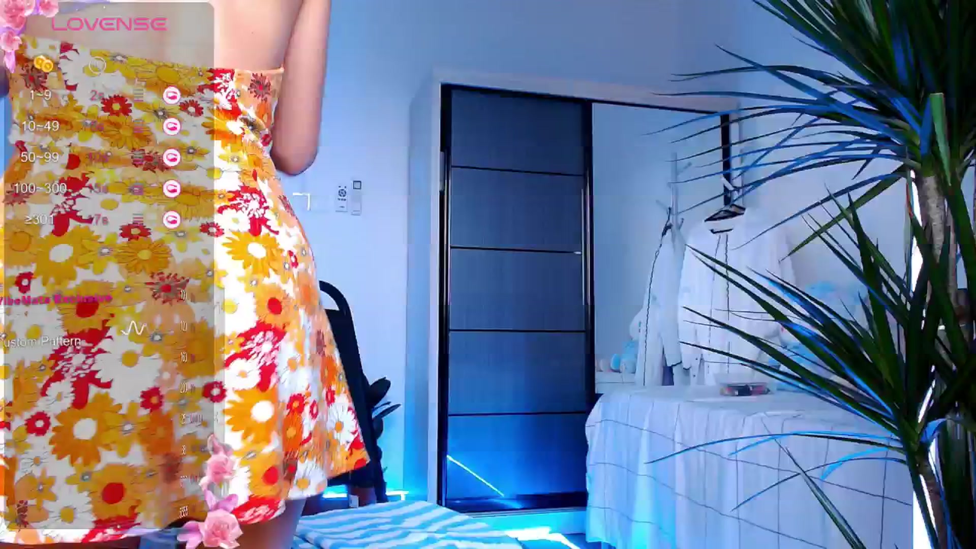Gallery image thumbnail from sportgirl007's myfreecams stream on, 10/13/2024, 10:20 image 13 of 20