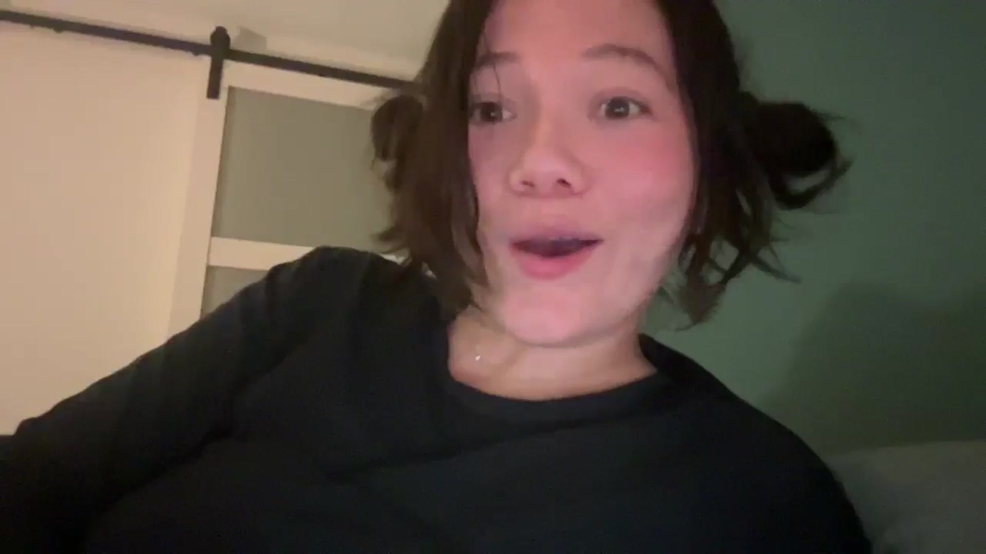 Gallery image thumbnail from sprinkles's myfreecams stream on, 01/15/2026, 09:19 image 11 of 20