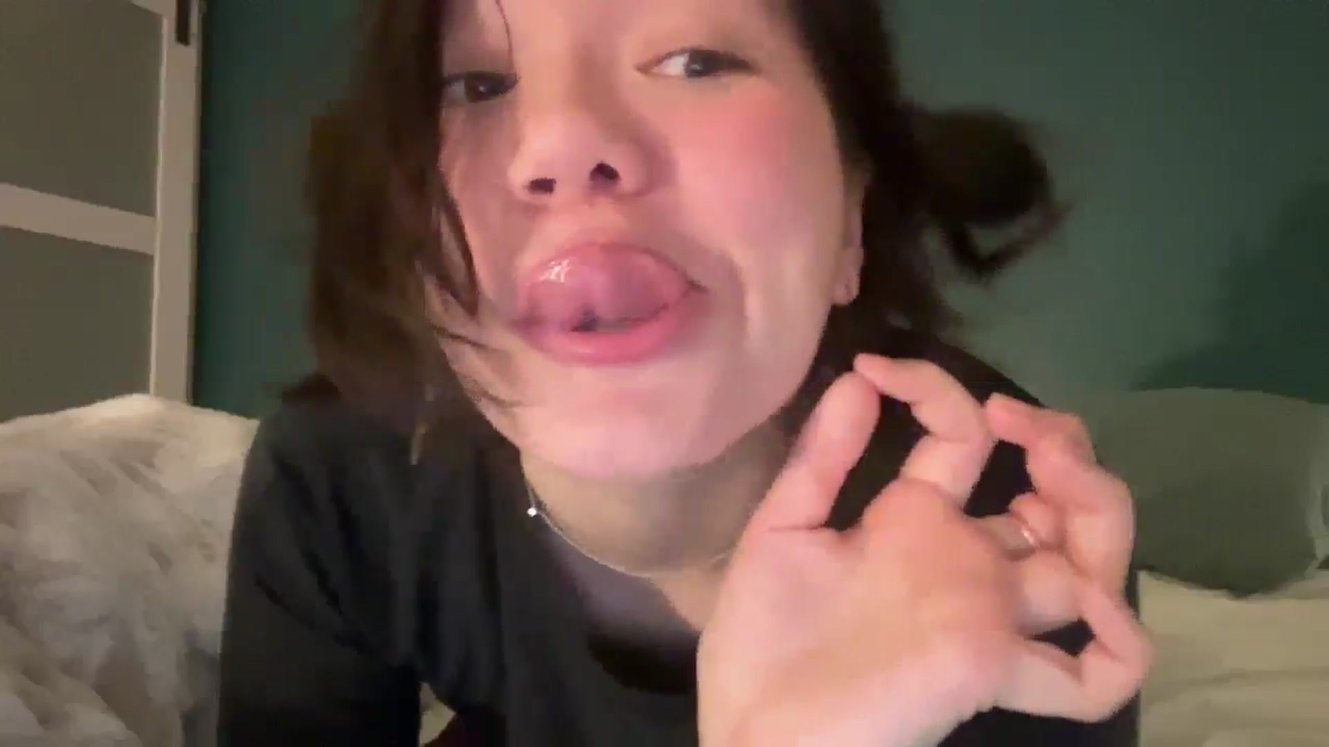 Gallery image thumbnail from sprinkles's myfreecams stream on, 01/15/2026, 09:19 image 14 of 20