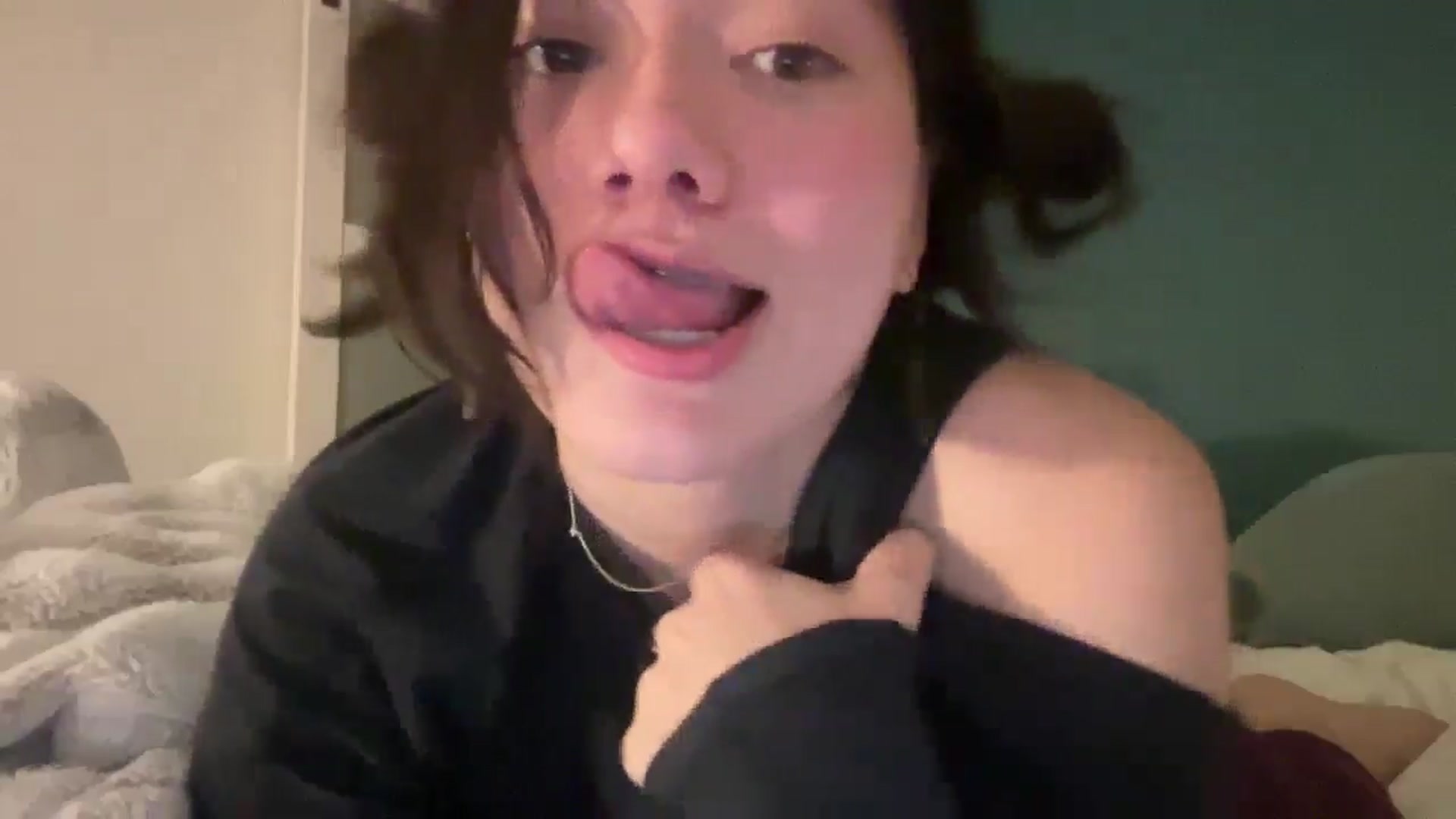 Gallery image thumbnail from sprinkles's myfreecams stream on, 01/15/2026, 09:19 image 13 of 20