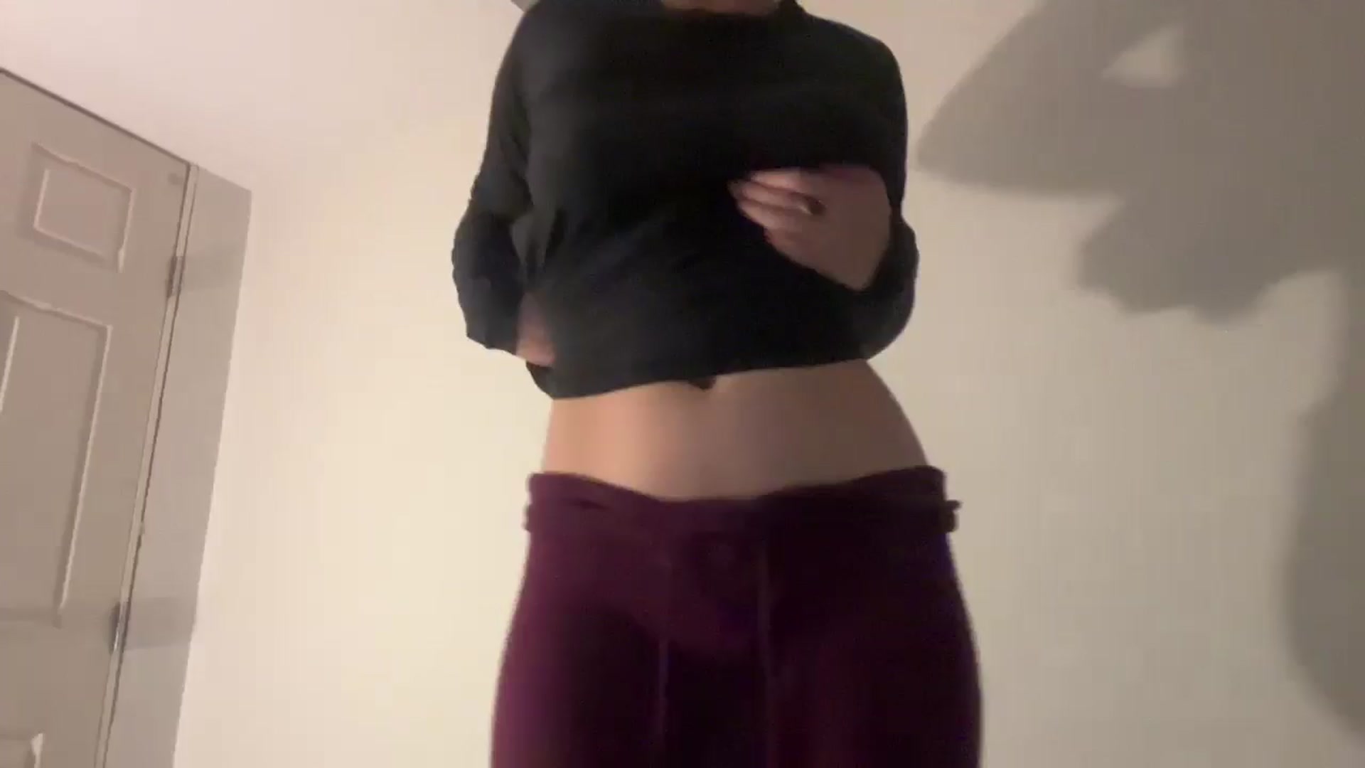 Gallery image thumbnail from sprinkles's myfreecams stream on, 01/15/2026, 09:19 image 1 of 20