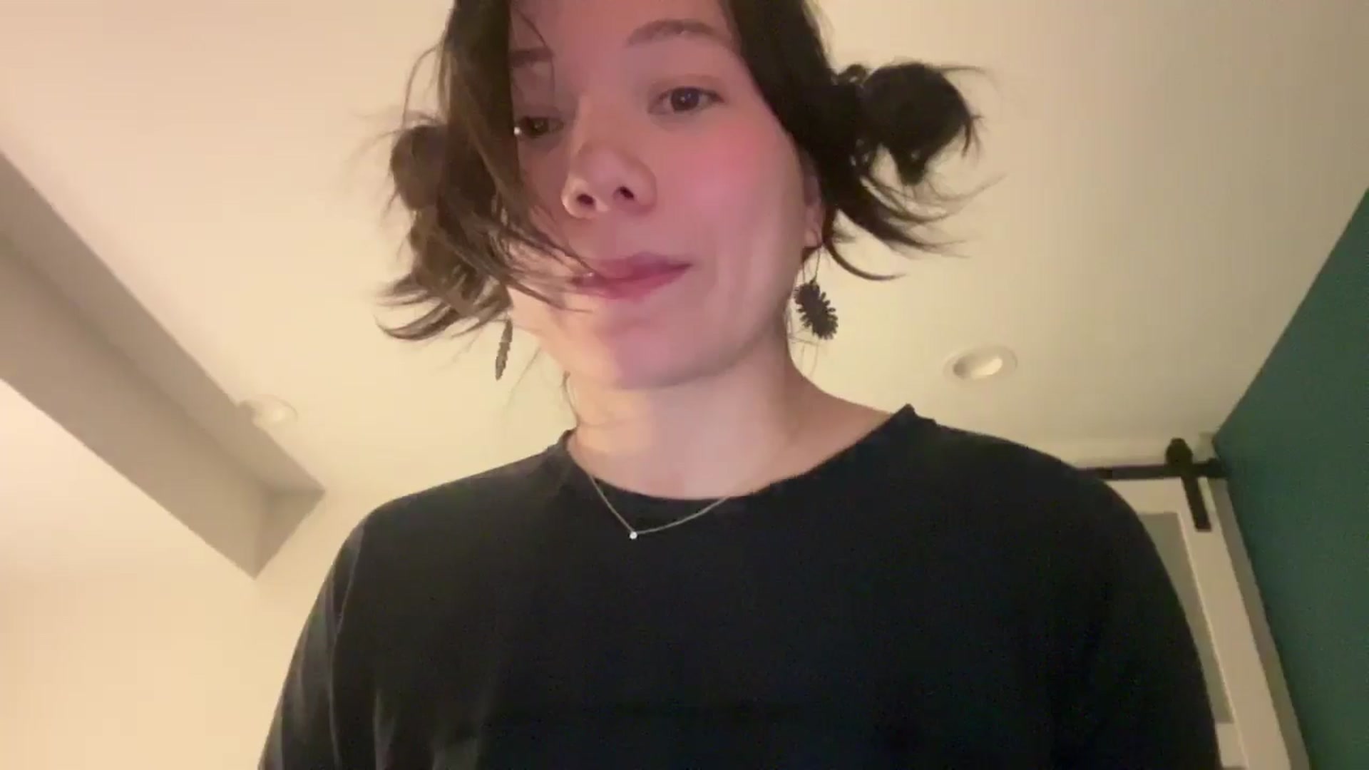 Gallery image thumbnail from sprinkles's myfreecams stream on, 01/15/2026, 09:19 image 8 of 20