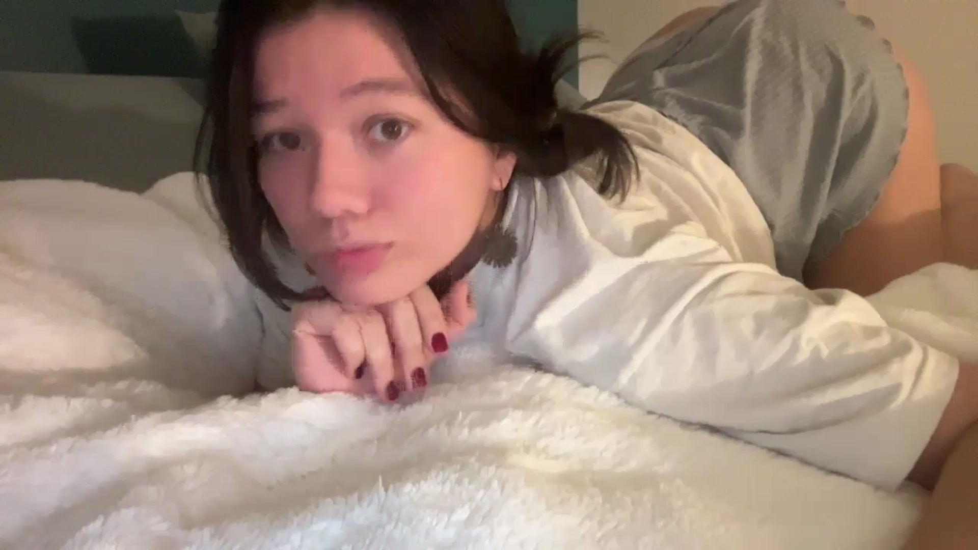 Gallery image thumbnail from sprinkles's myfreecams stream on, 01/17/2026, 07:14 image 9 of 20