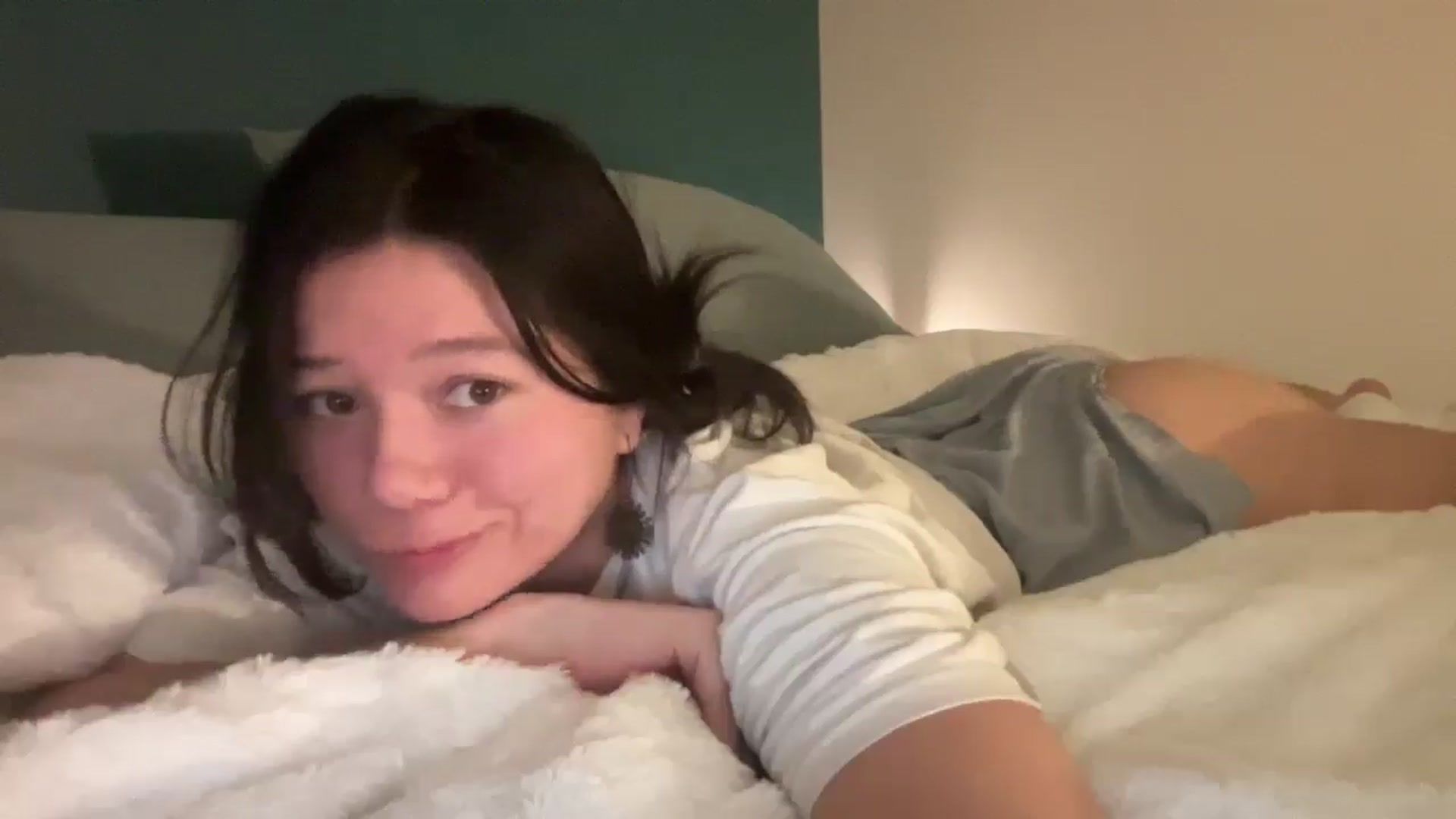 Gallery image thumbnail from sprinkles's myfreecams stream on, 01/17/2026, 07:14 image 10 of 20