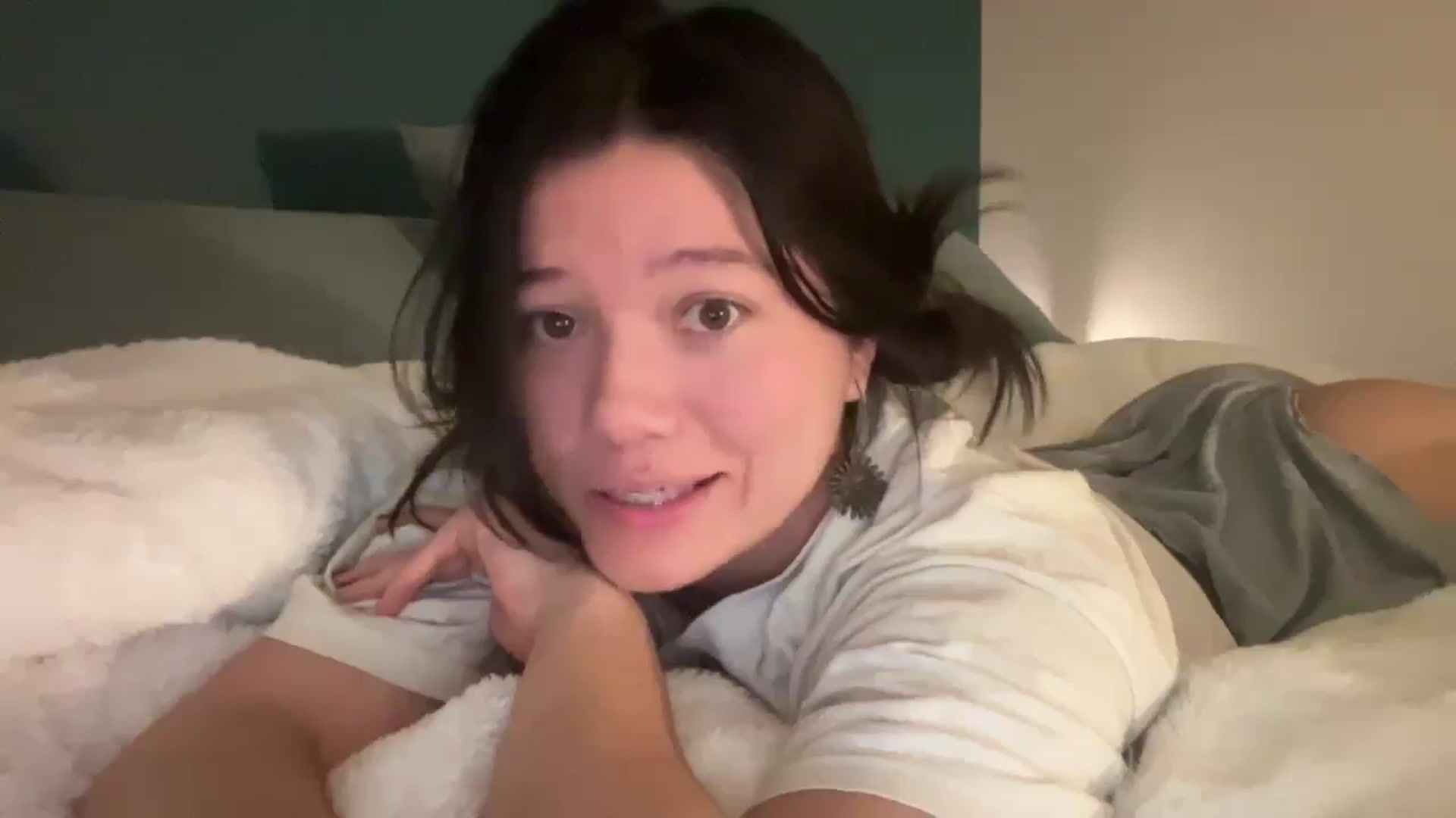Gallery image thumbnail from sprinkles's myfreecams stream on, 01/17/2026, 07:14 image 12 of 20