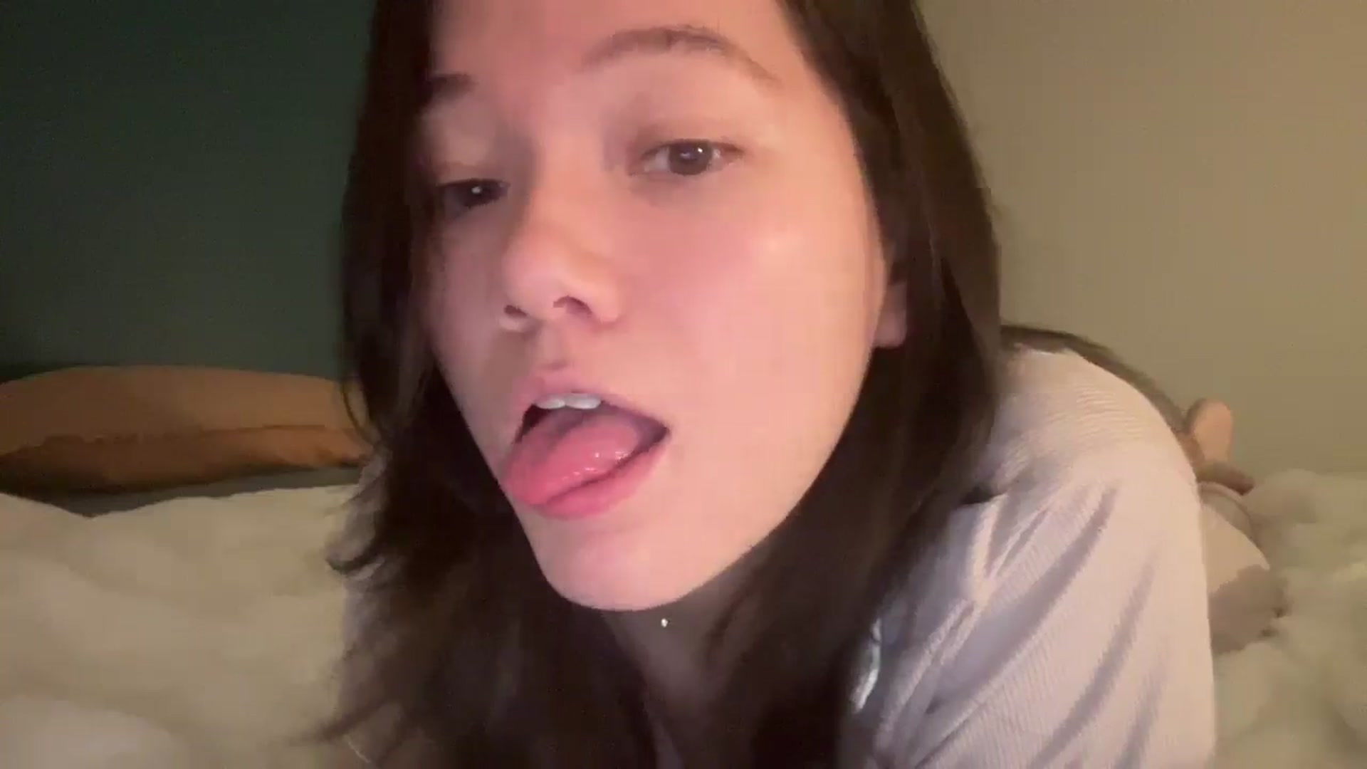 Gallery image thumbnail from sprinkles's myfreecams stream on, 02/04/2026, 08:12 image 3 of 20
