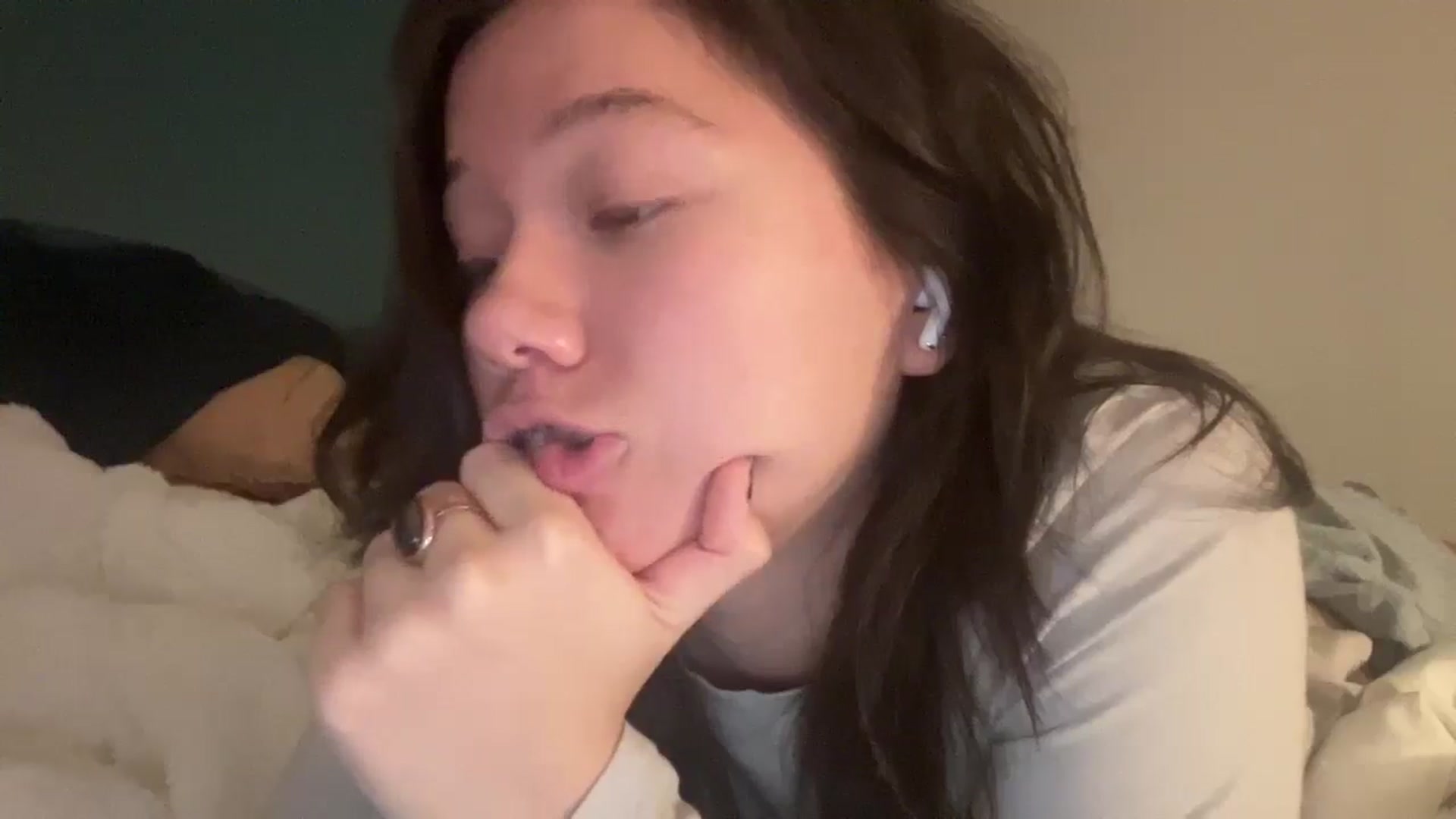 Gallery image thumbnail from sprinkles's myfreecams stream on, 02/05/2026, 09:01 image 2 of 20