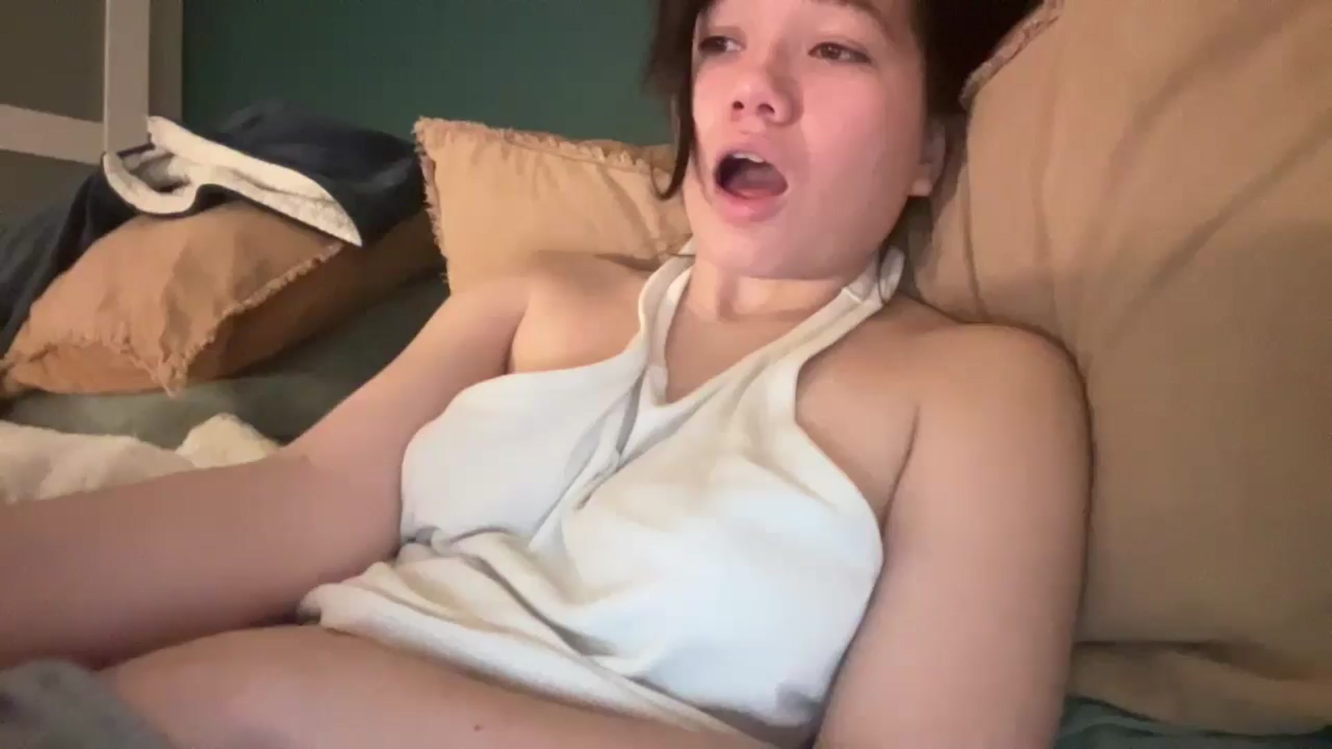 Gallery image thumbnail from sprinkles's myfreecams stream on, 02/11/2026, 09:10 image 13 of 20