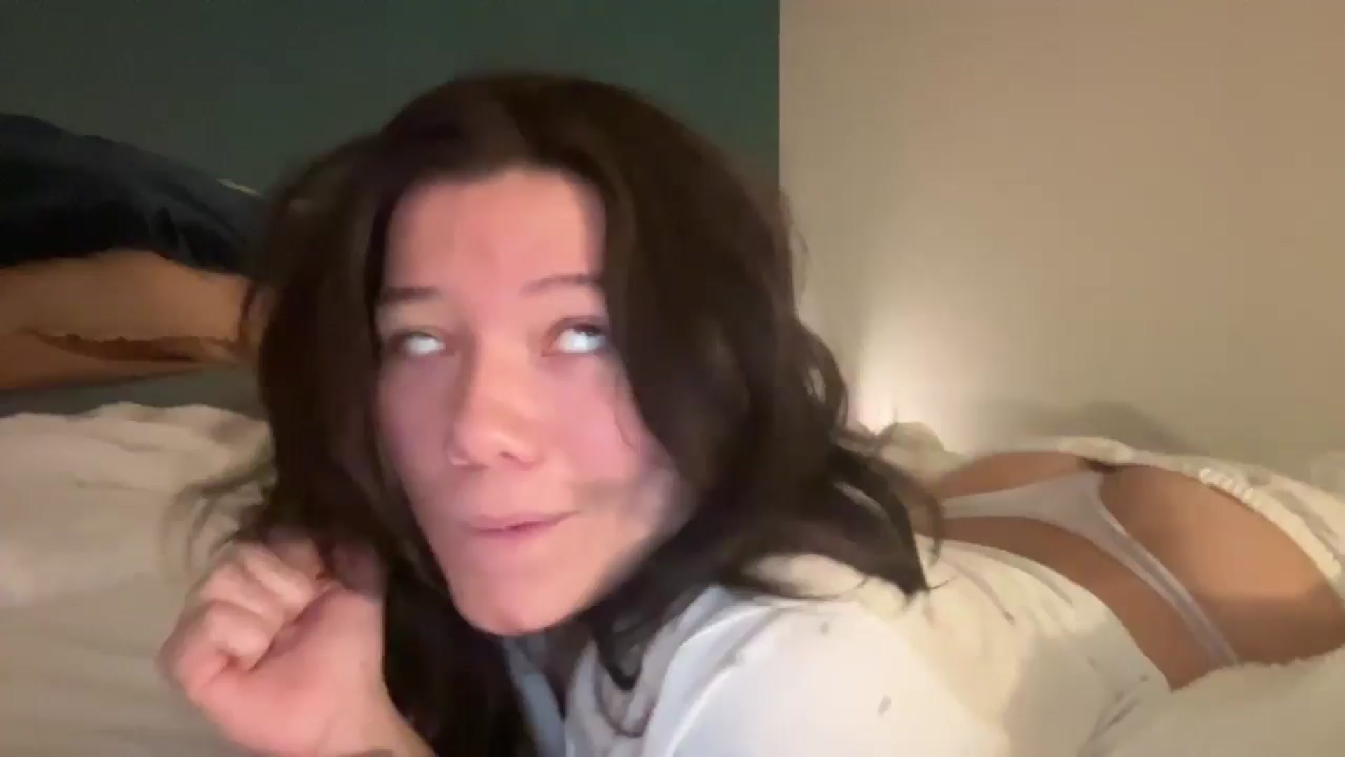 Gallery image thumbnail from sprinkles's myfreecams stream on, 02/18/2026, 16:19 image 10 of 20