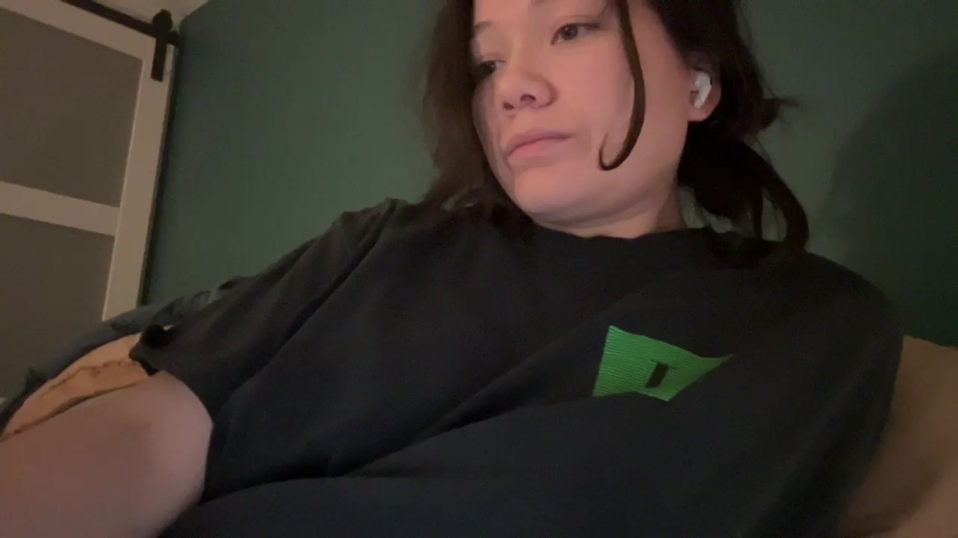 Gallery image thumbnail from sprinkles's myfreecams stream on, 03/05/2026, 06:39 image 12 of 20