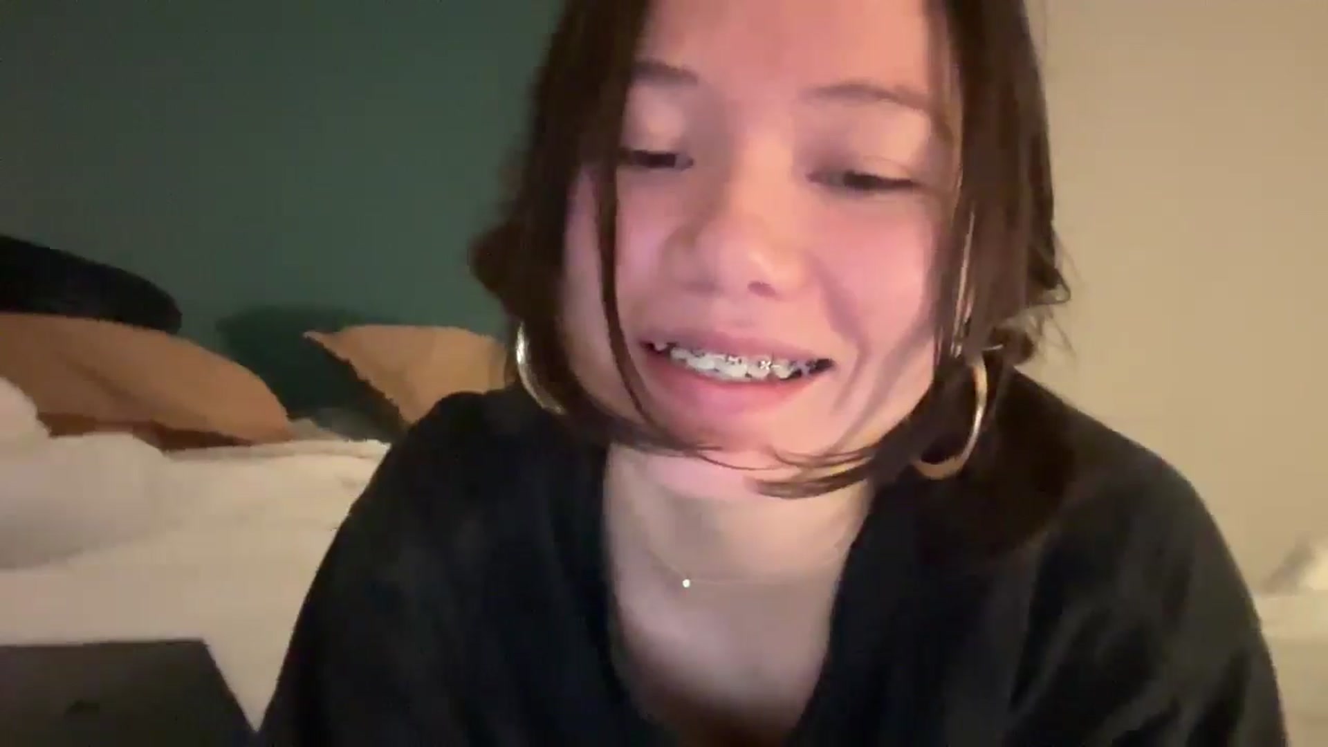 Gallery image thumbnail from sprinkles's myfreecams stream on, 03/07/2026, 19:57 image 6 of 20